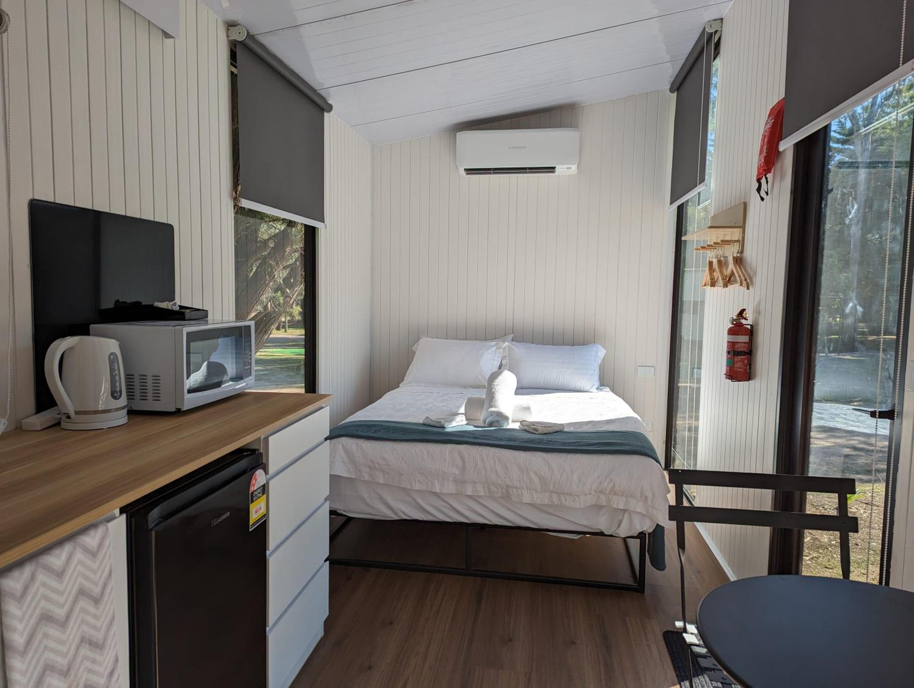 Mobile Home photo 1
