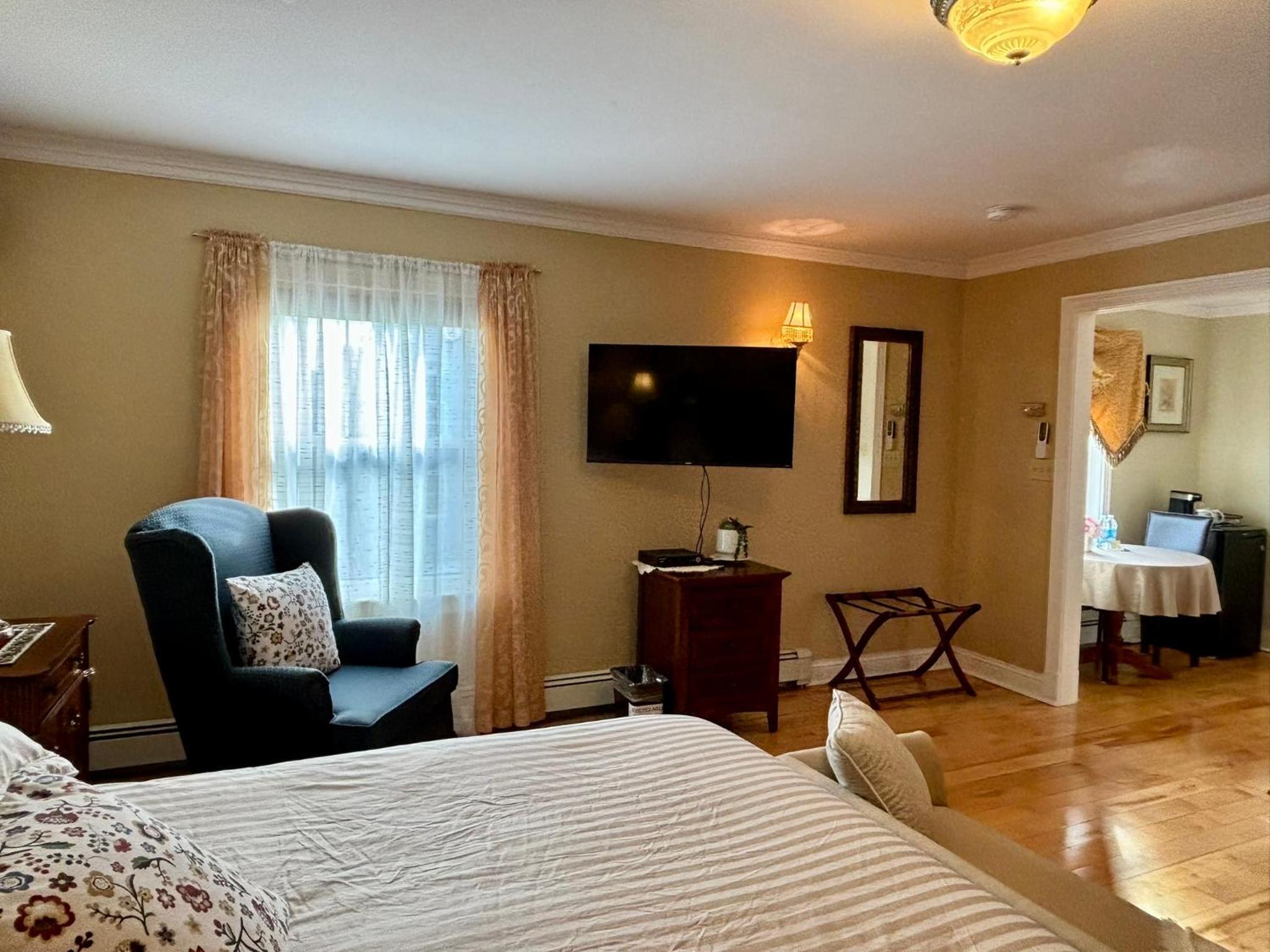 King Suite