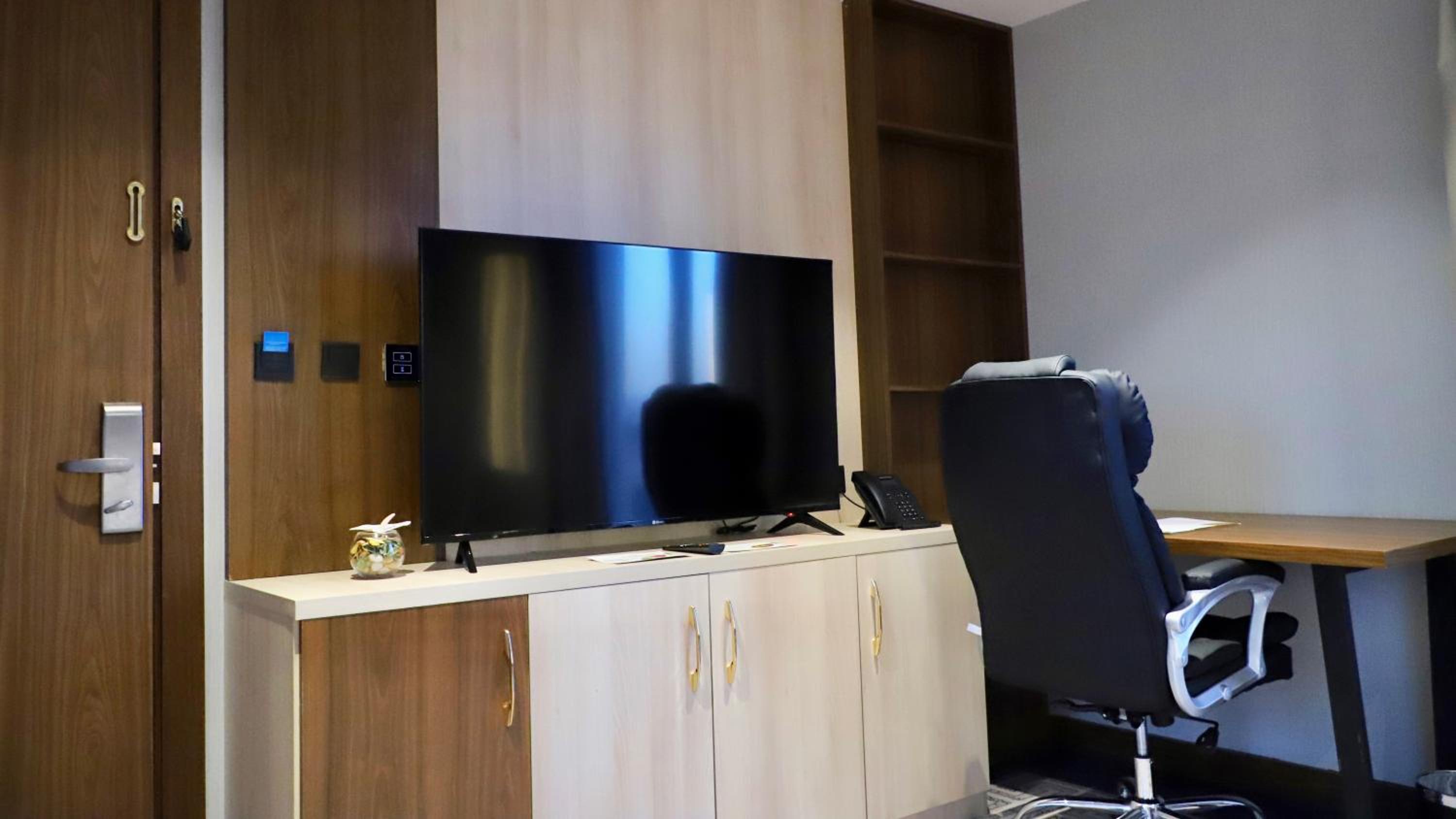 Junior Suite - Photo 1