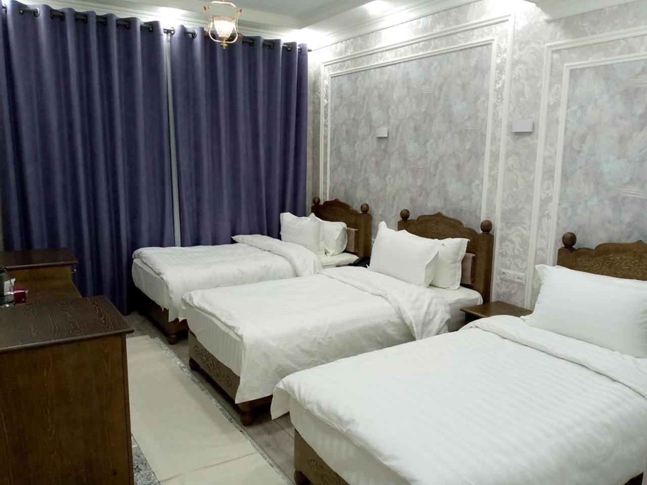 Deluxe Triple Room photo 3