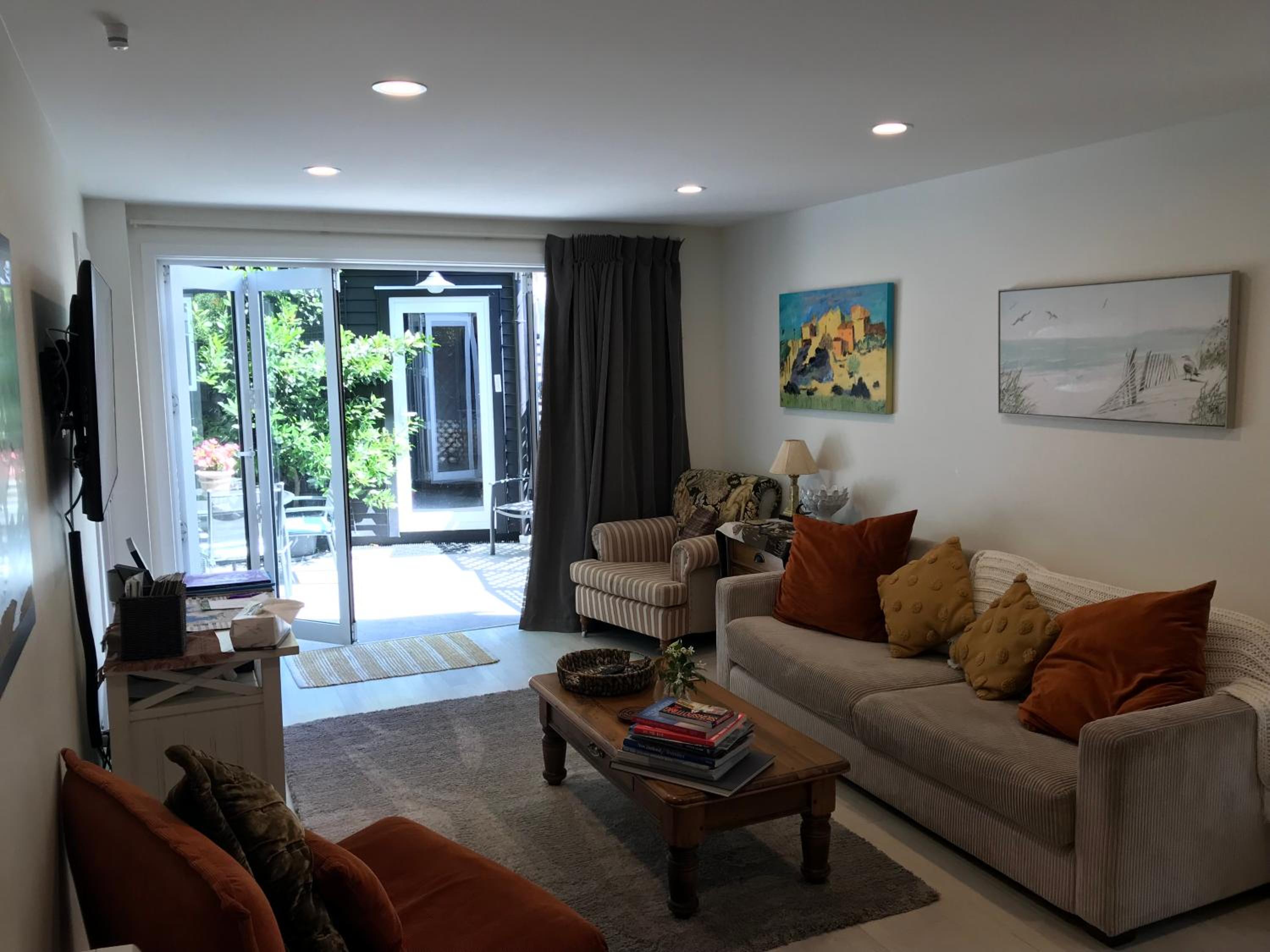 Two-Bedroom Apartment - Photo 7