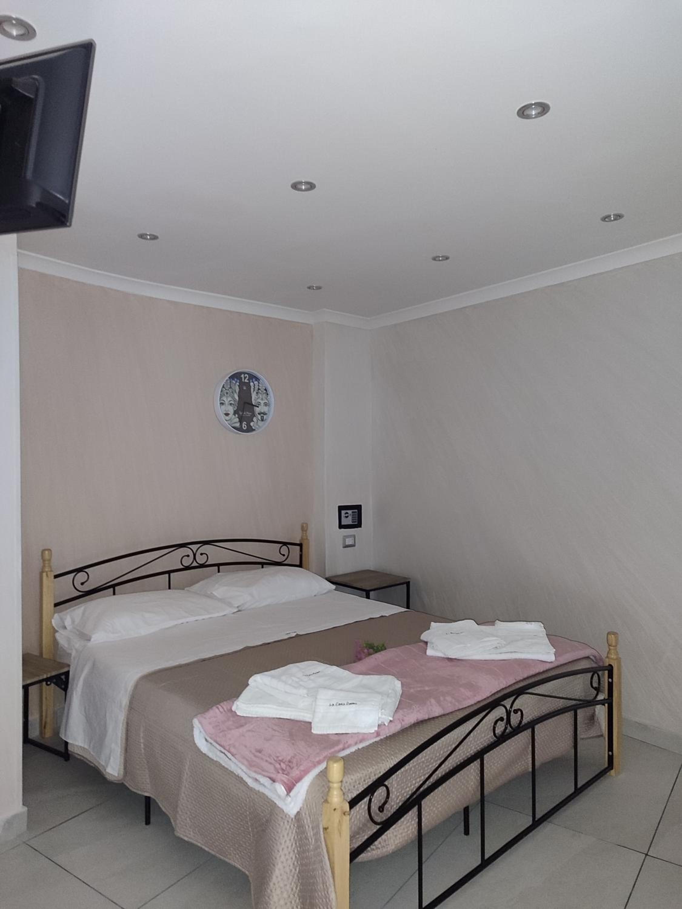 Double Room photo 3