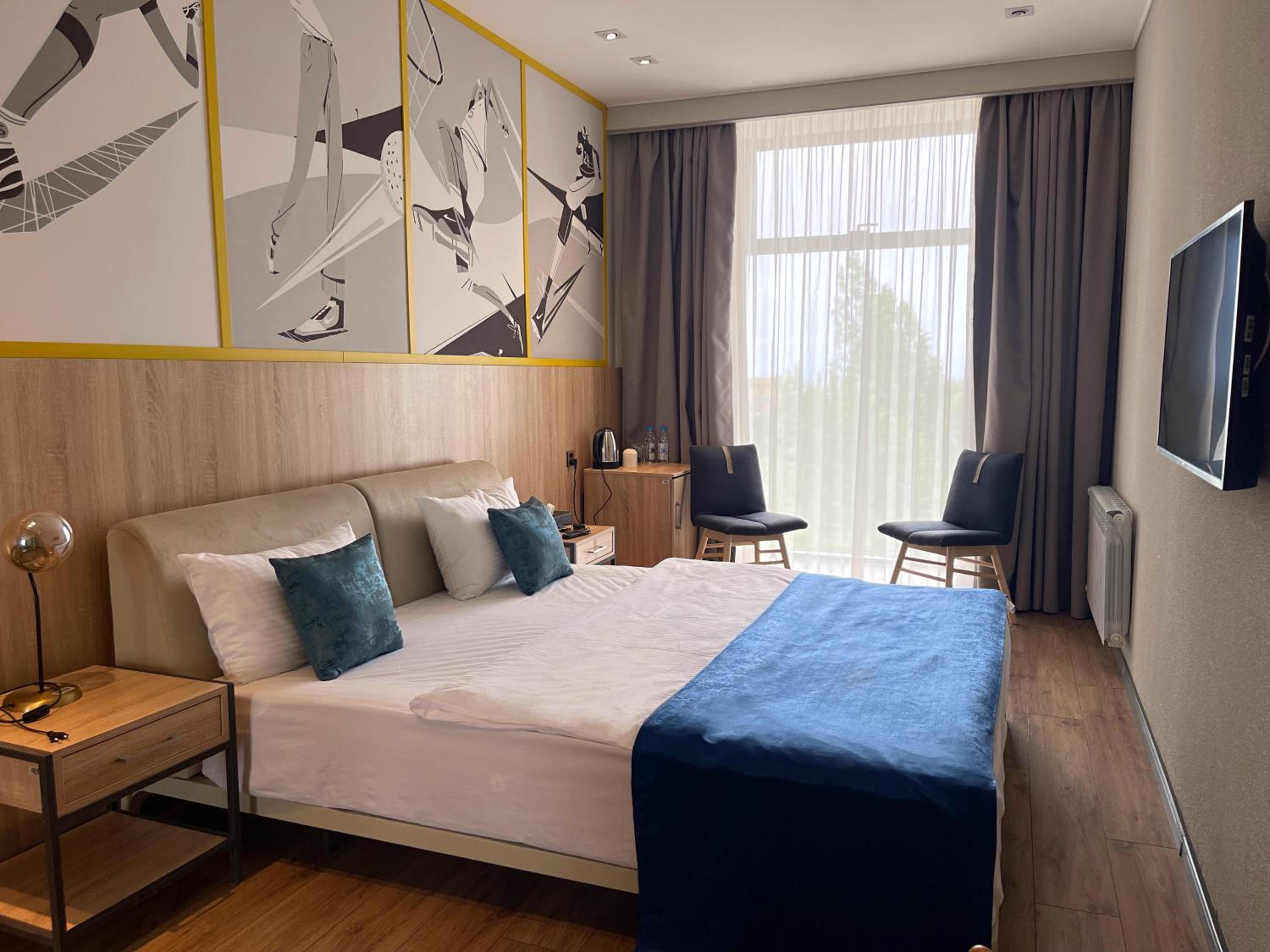 Standard King Room
