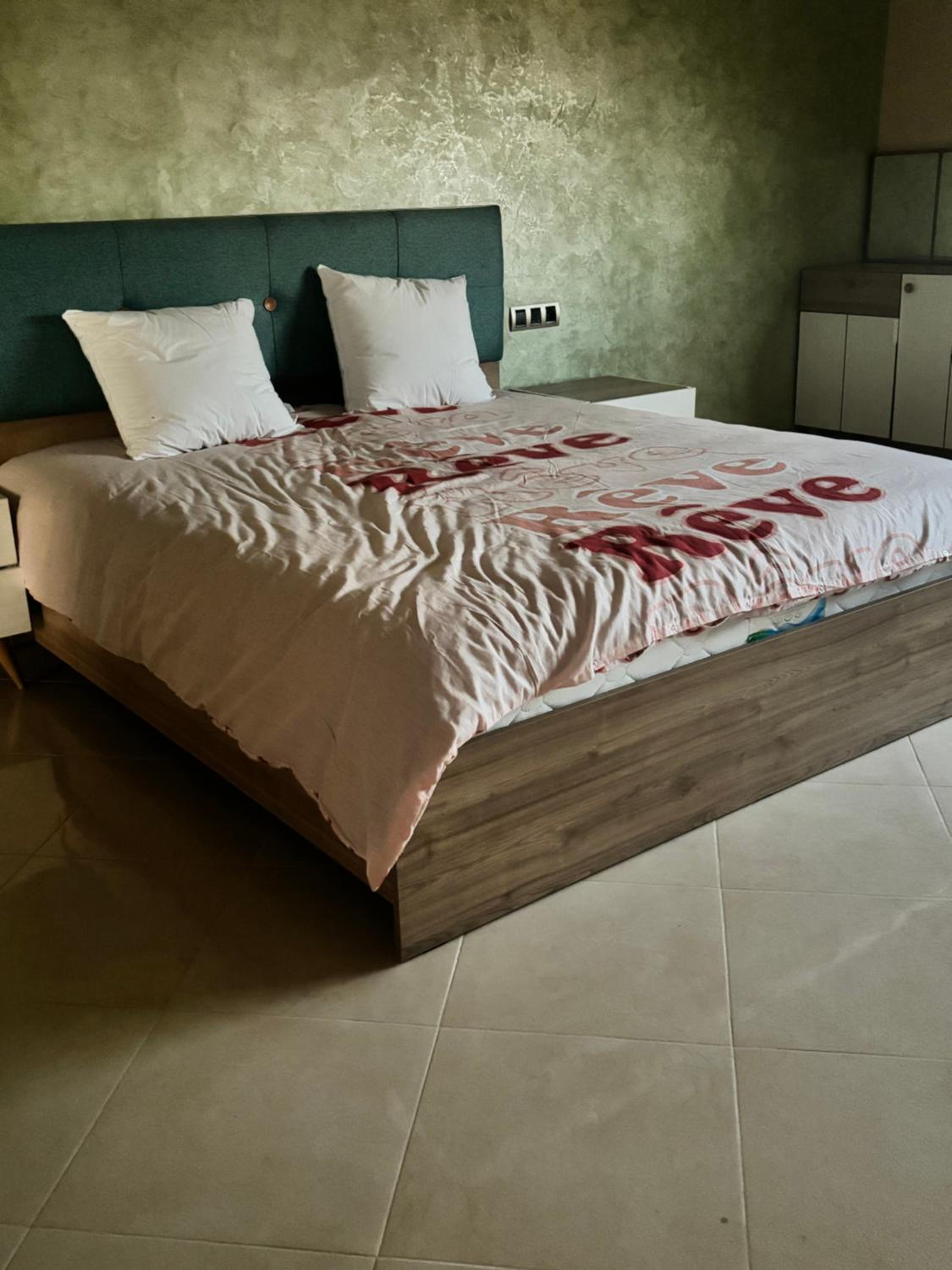 Villa photo 2