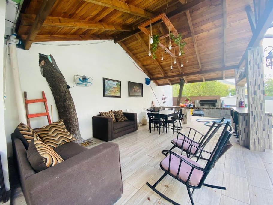 Two-Bedroom House photo 2