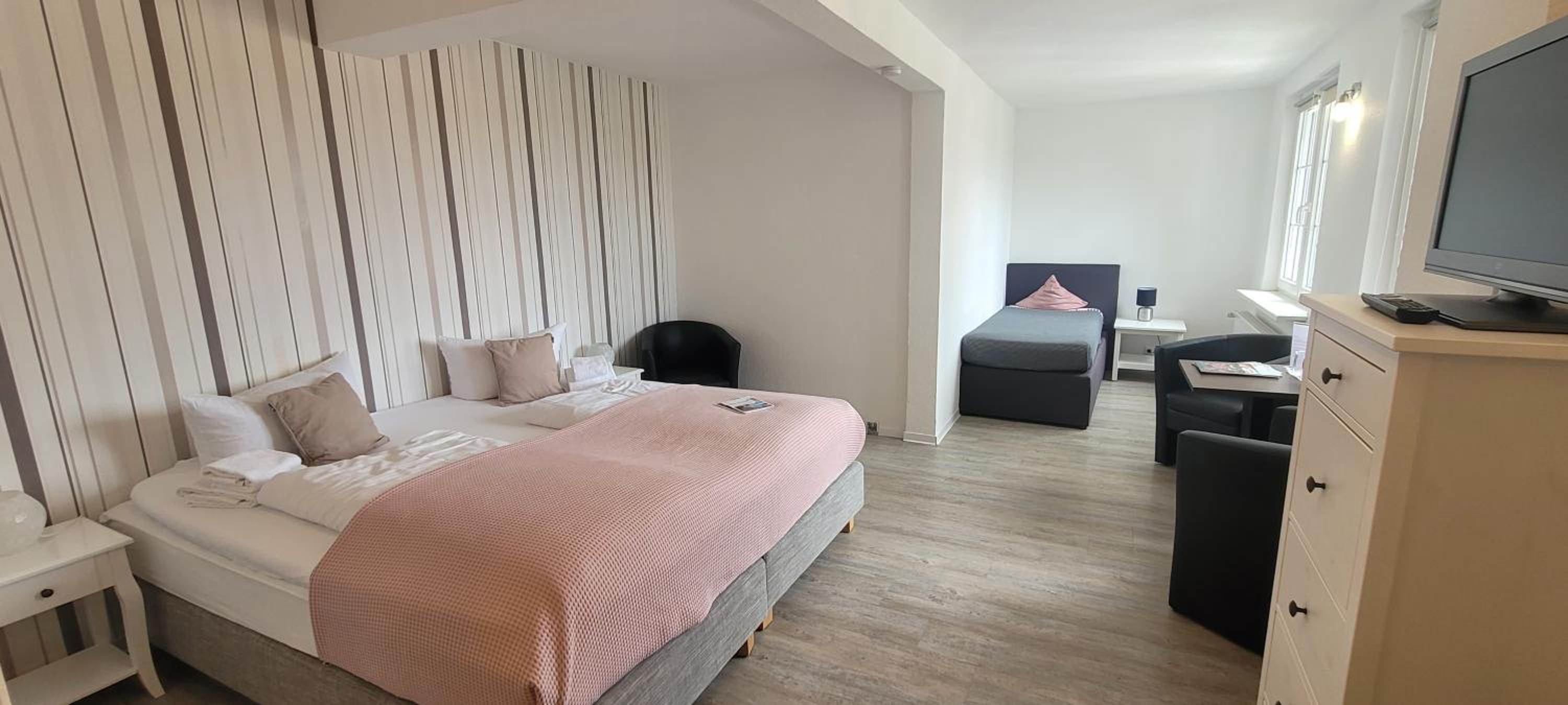 Triple Room with Mountain View