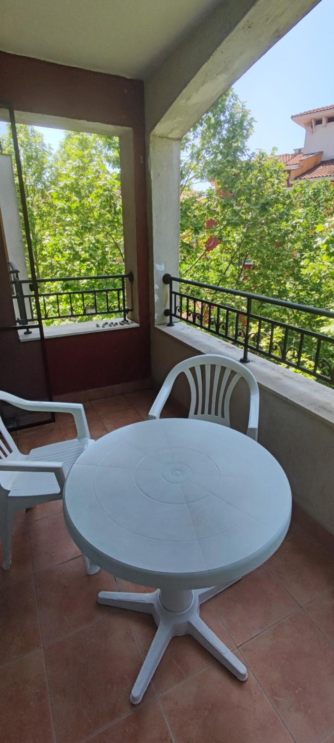 Studio with Balcony photo 3