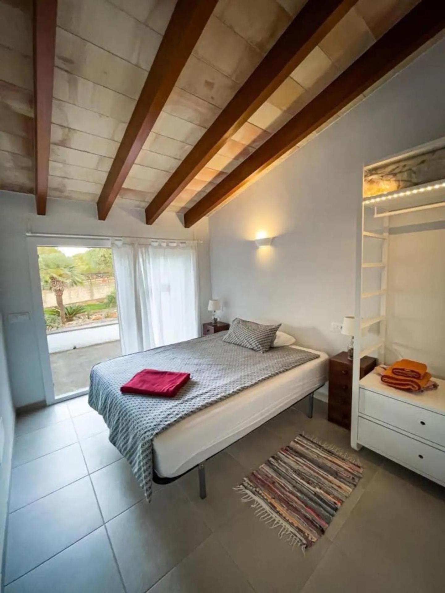 One-Bedroom House photo 3
