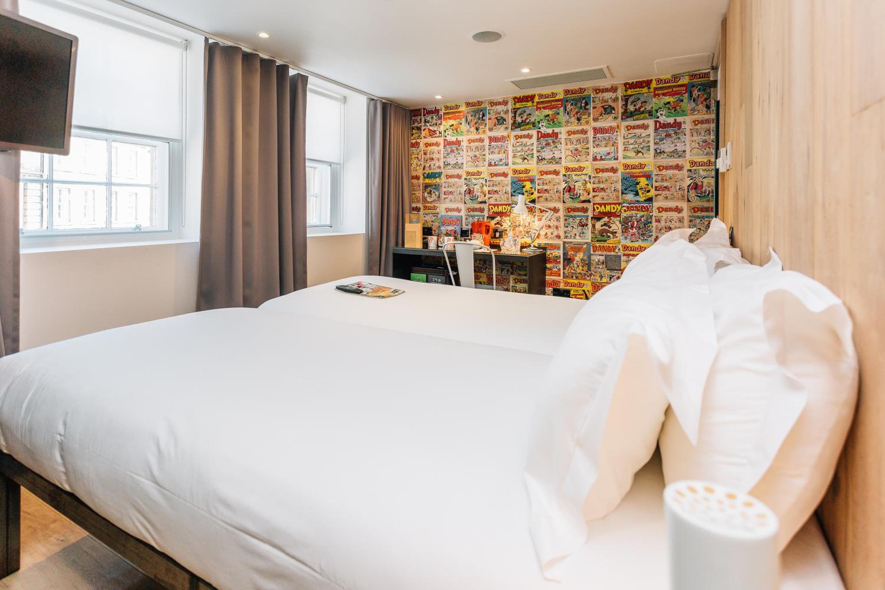 Comfy Twin or Double Room - Photo 7