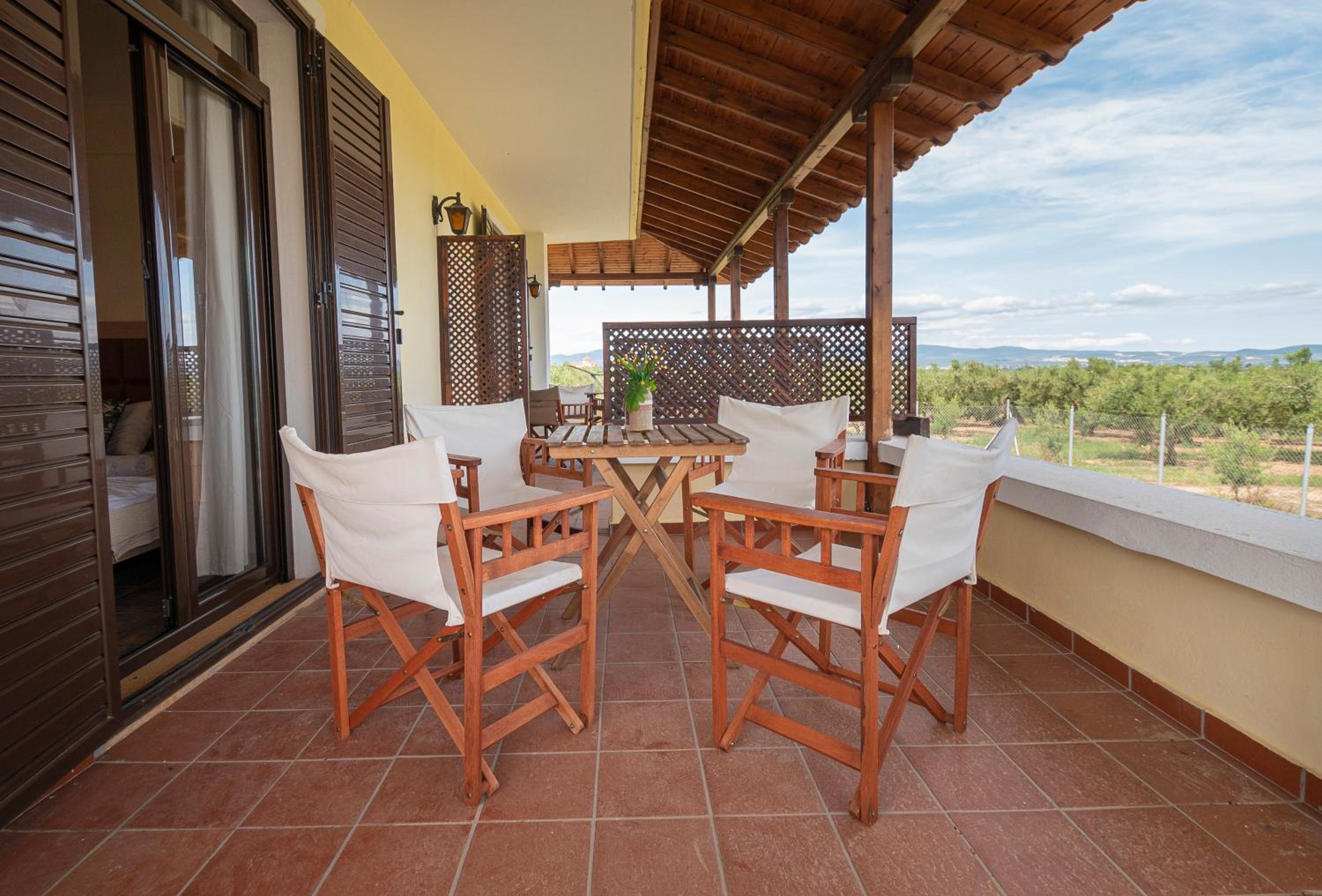 One-Bedroom Apartment With Terrace photo 2