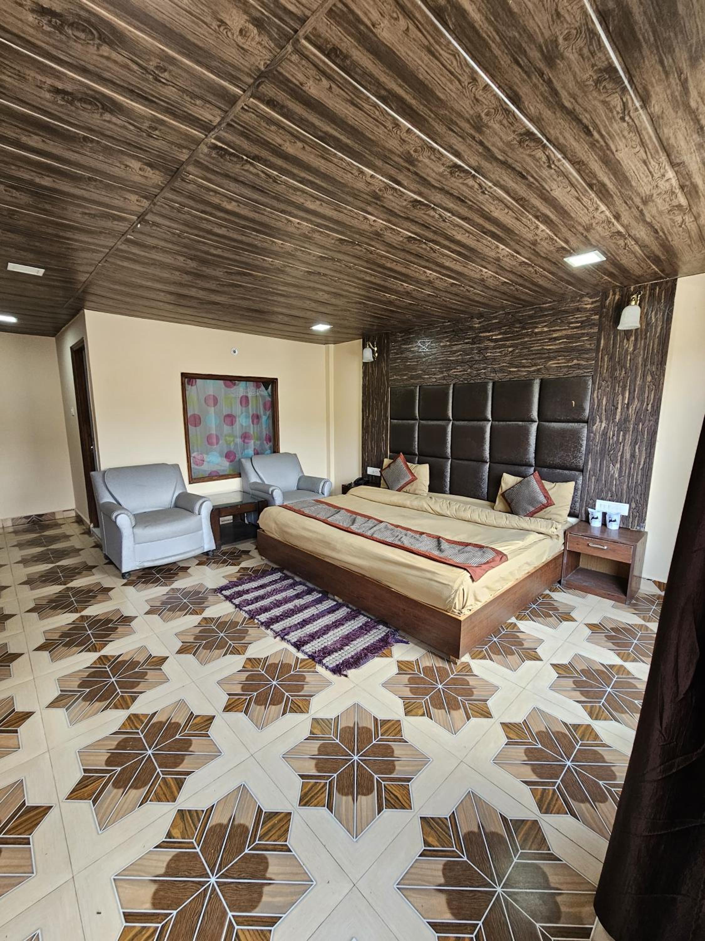 Superior King Room photo 3