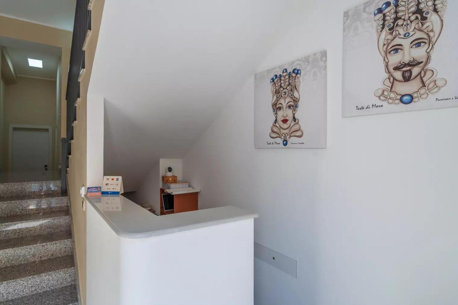 Apartment photo 2