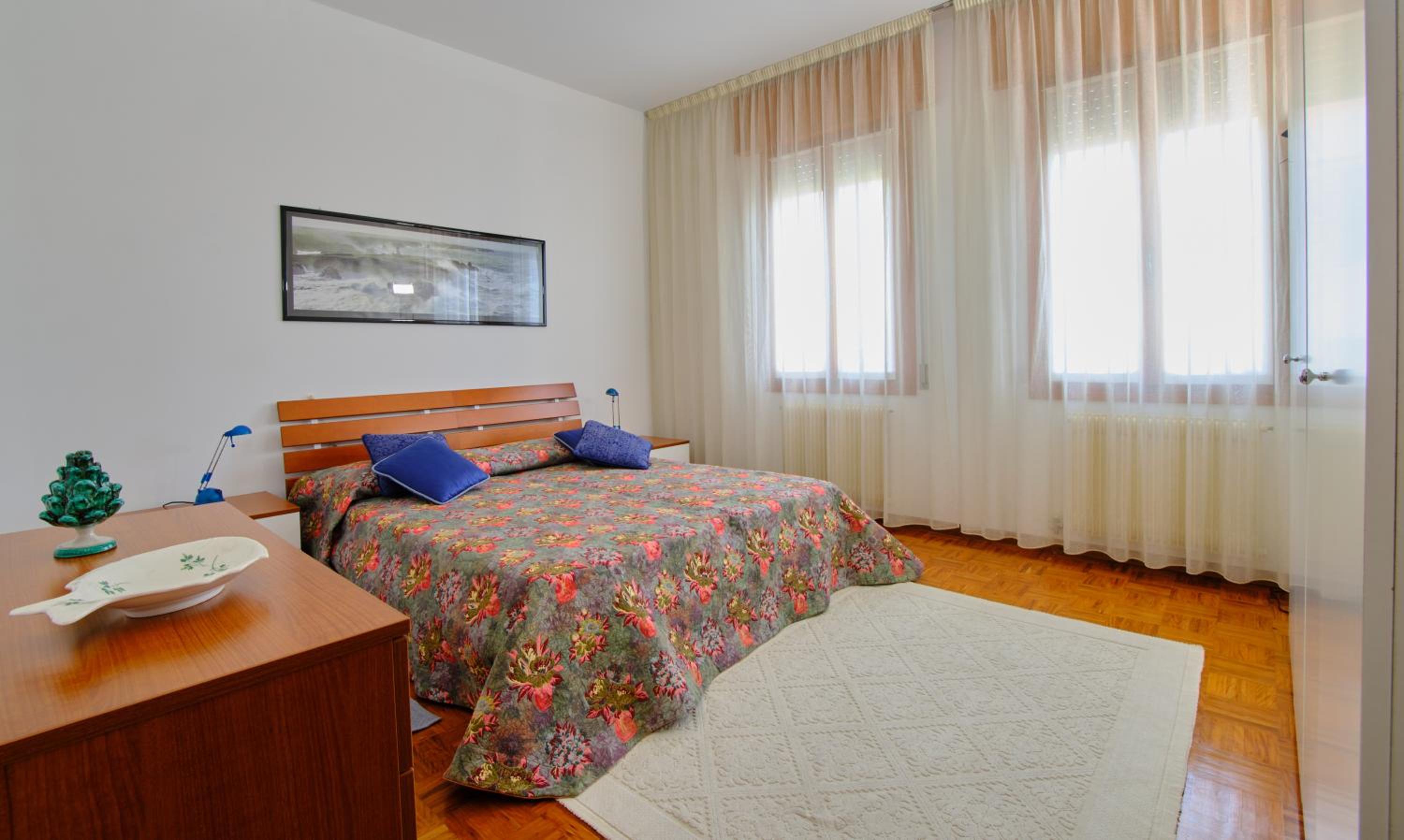 Three-Bedroom House photo 1
