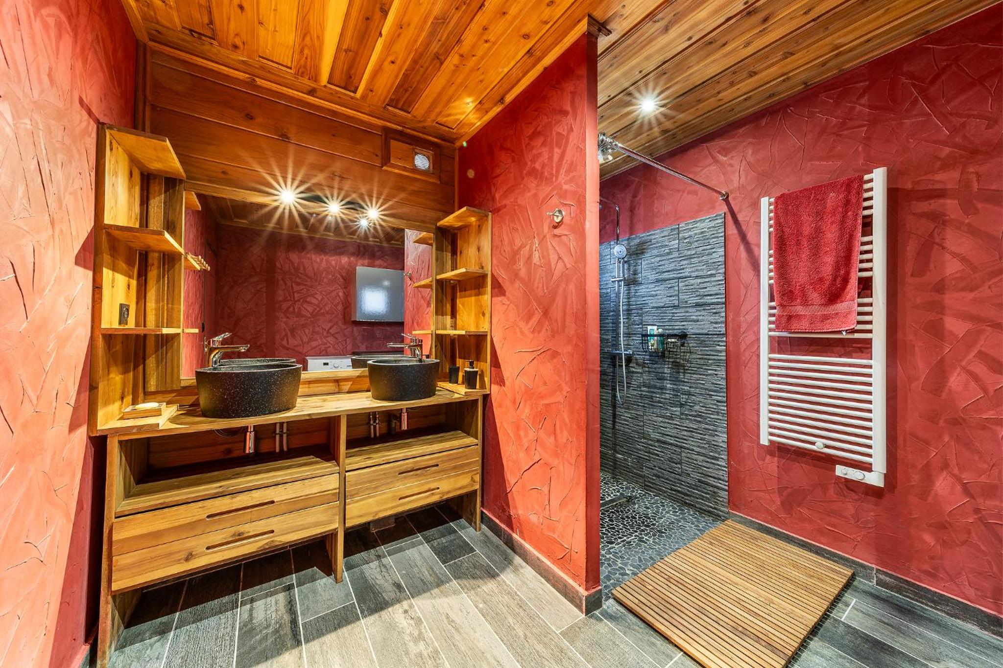 Villa photo 2