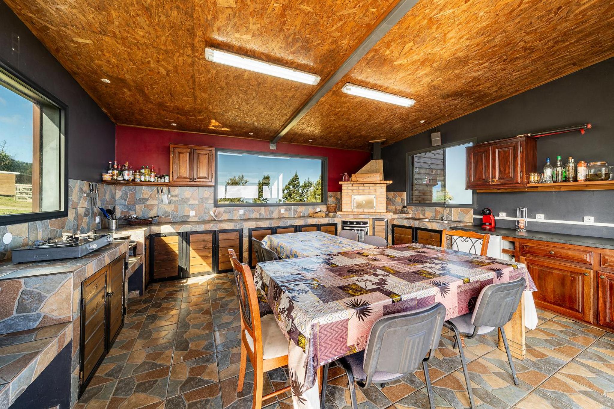 Villa photo 3