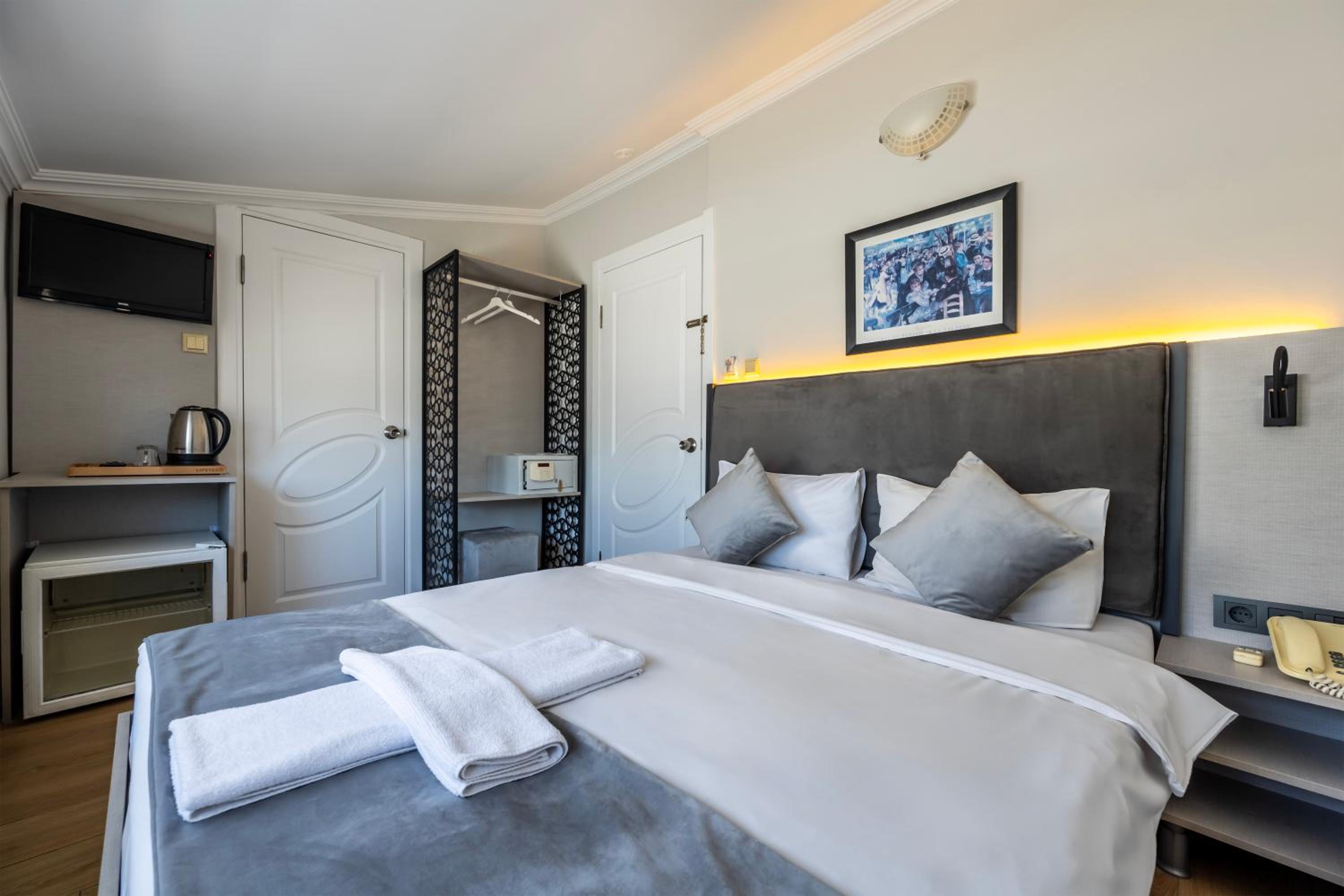 Double Room with Terrace photo 1