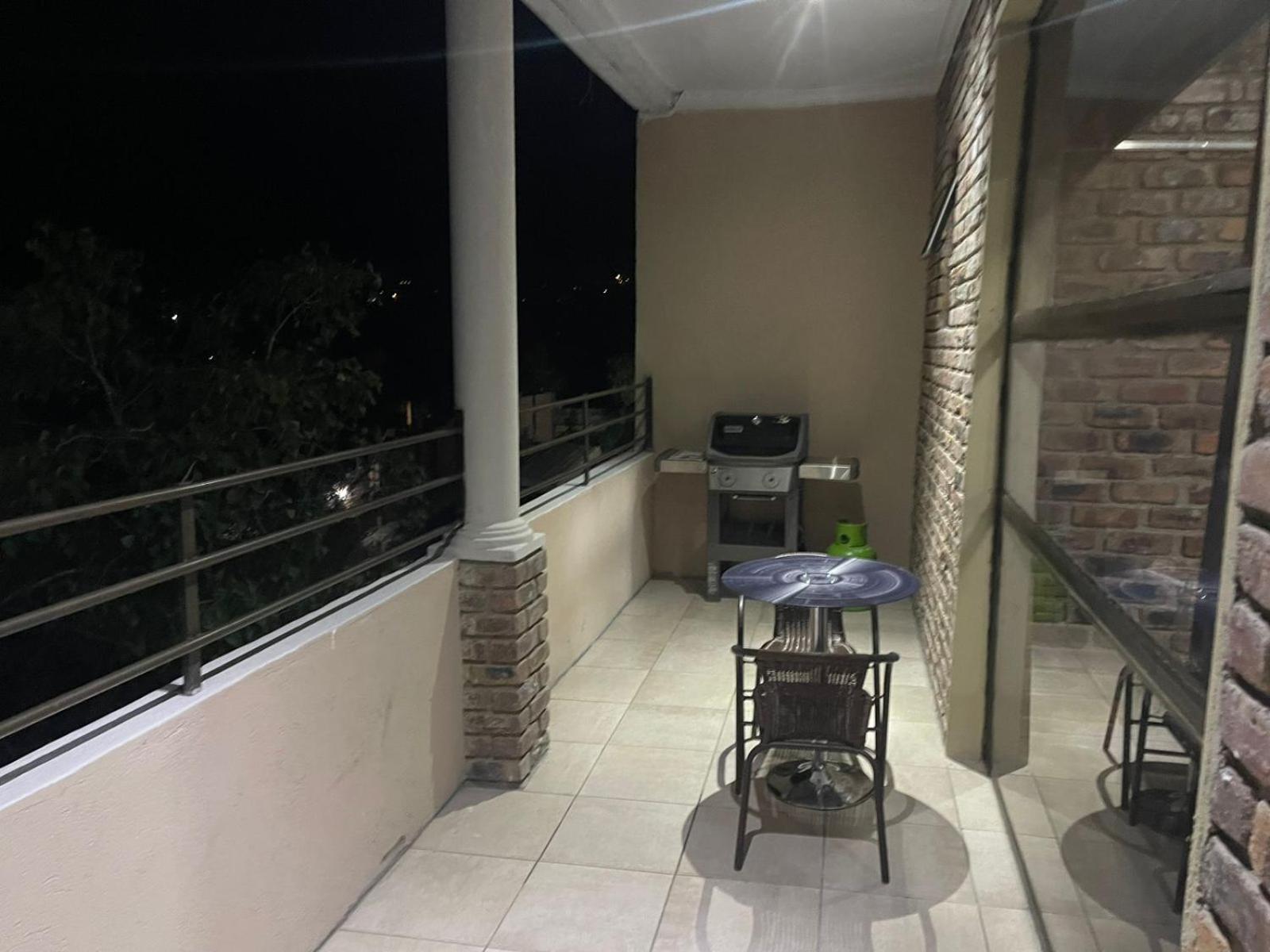 Double Room with Mountain View - Photo 2