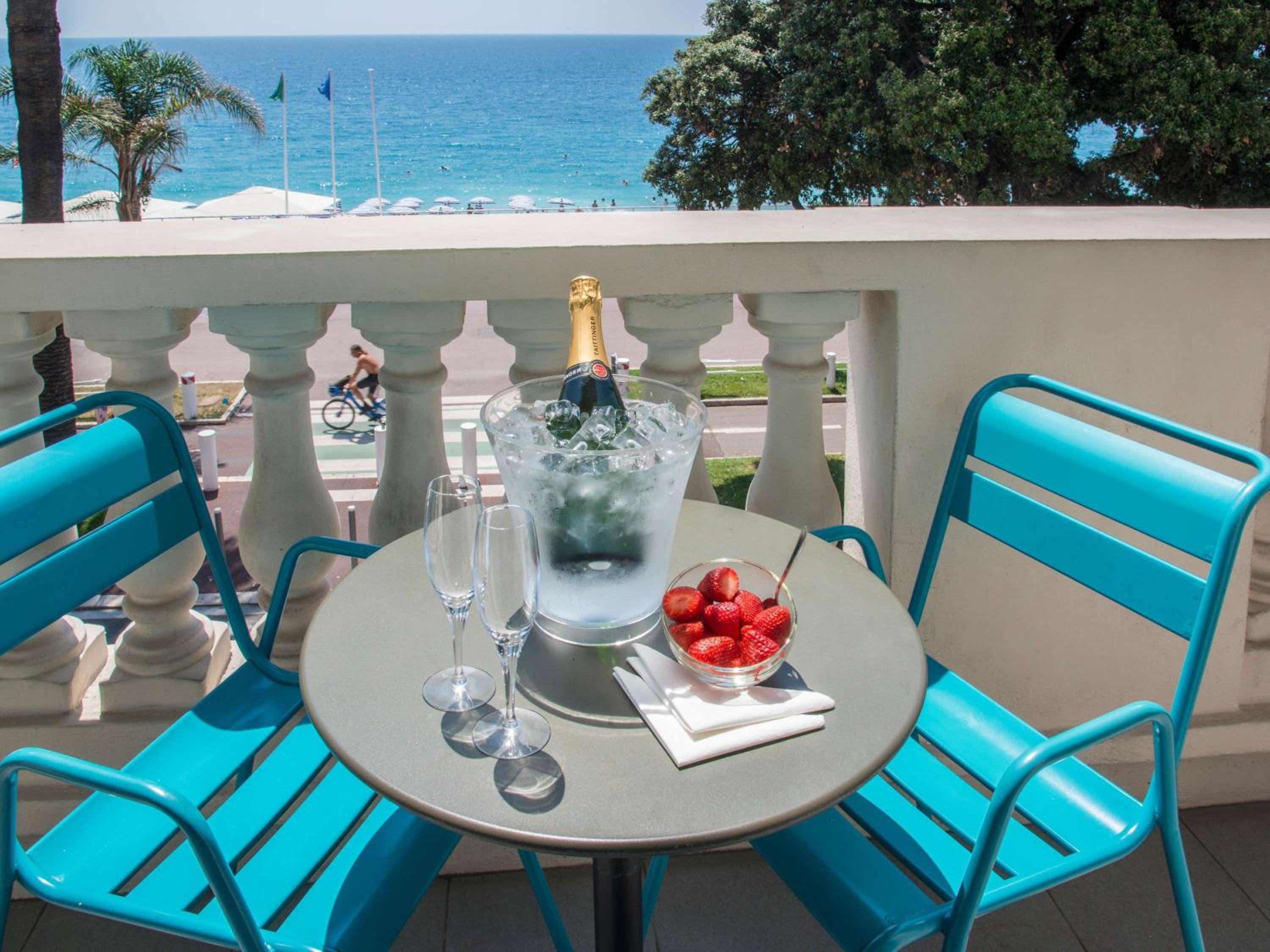 Superior Double Room with Ocean View - Photo 2