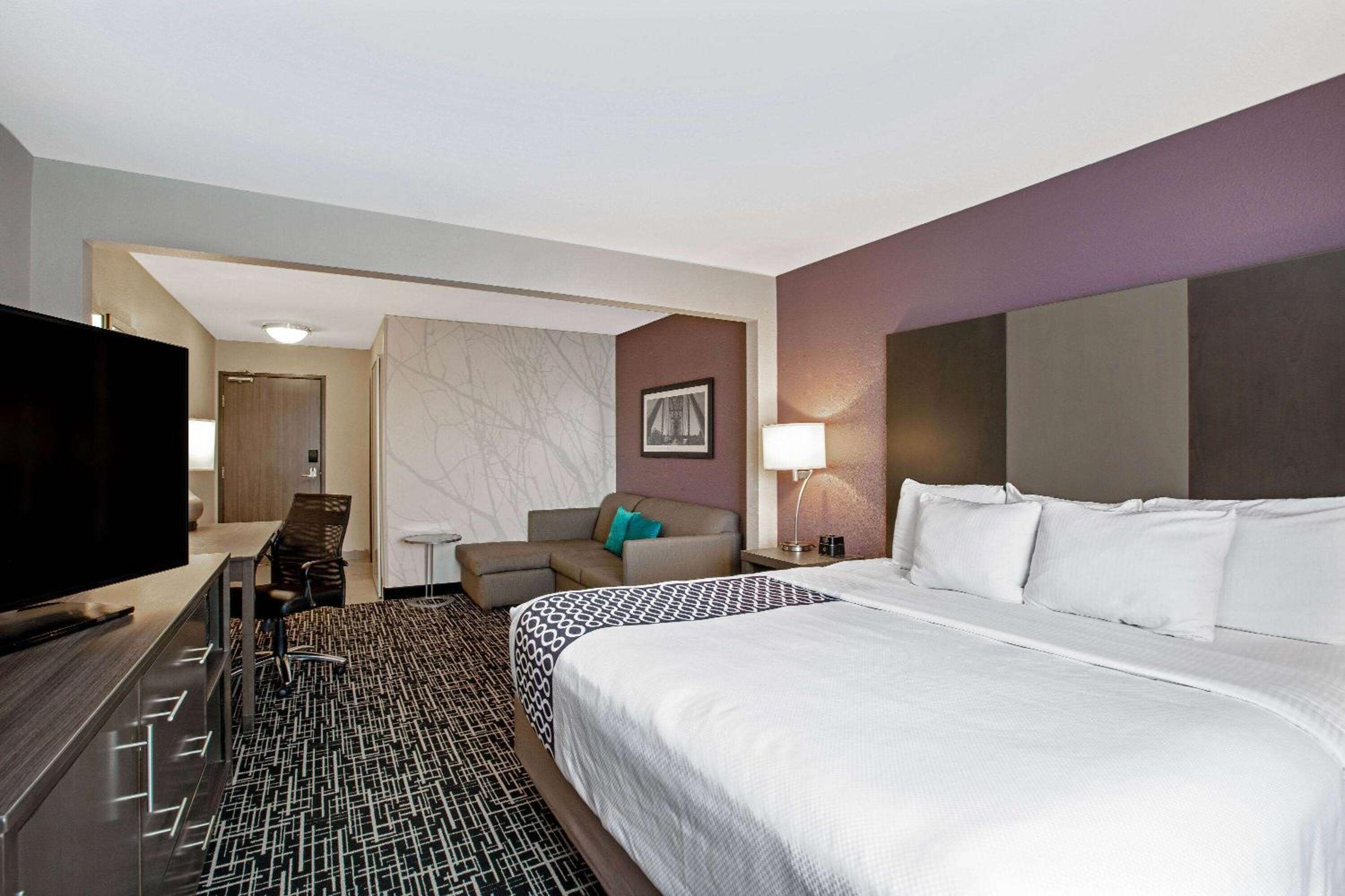 Executive King Room - Photo 1