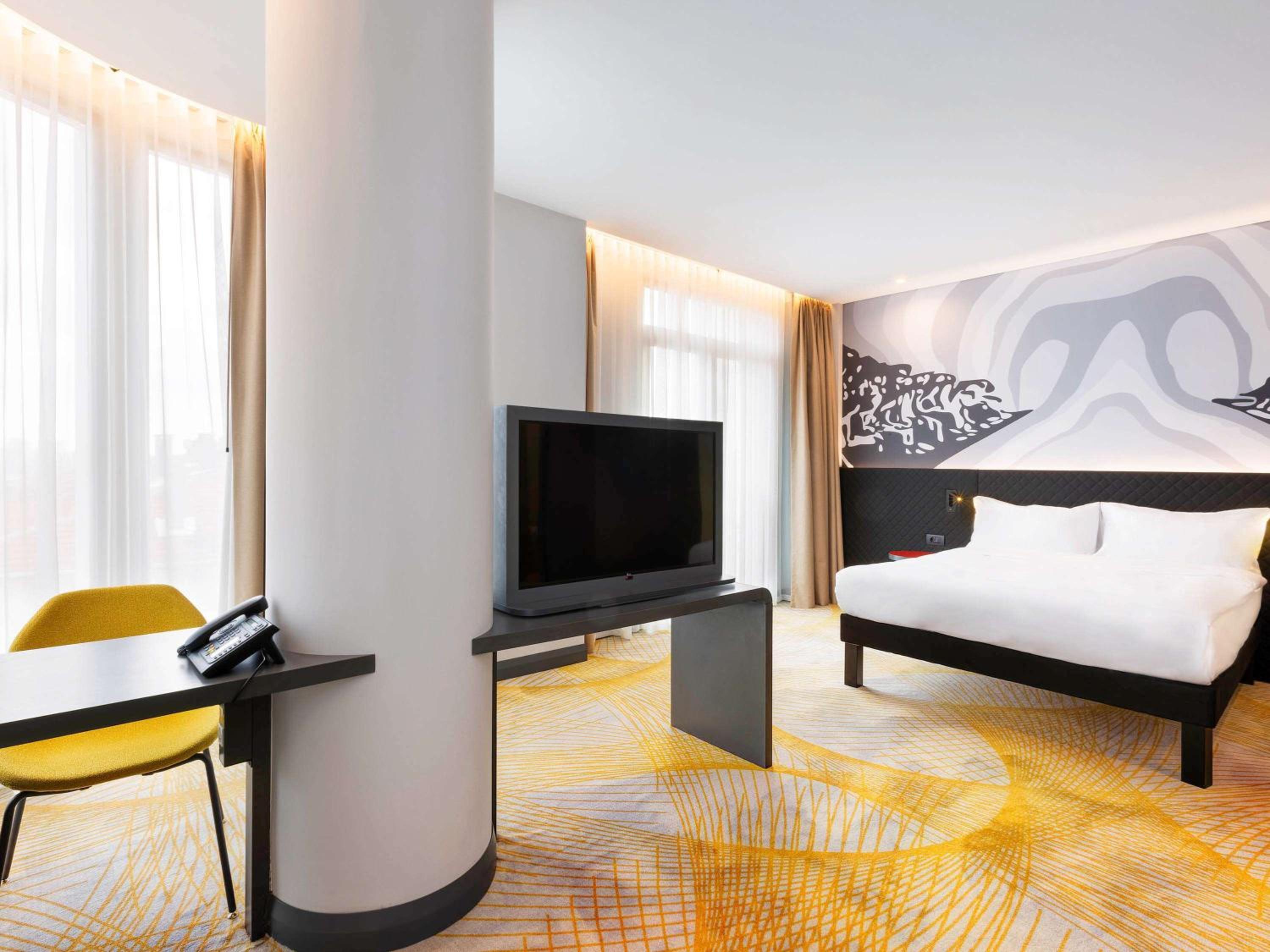 Available room