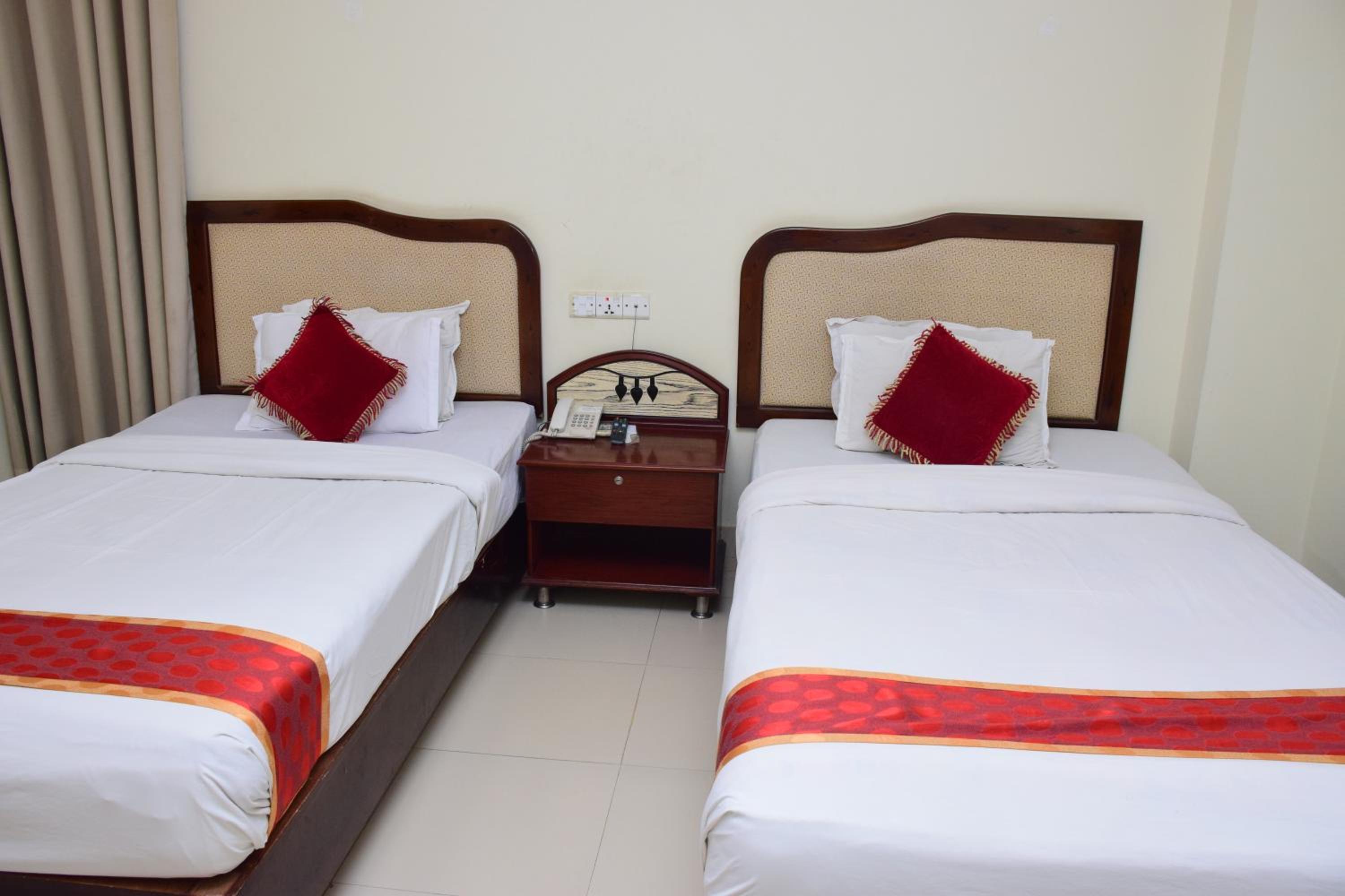 Deluxe Twin Room photo 1