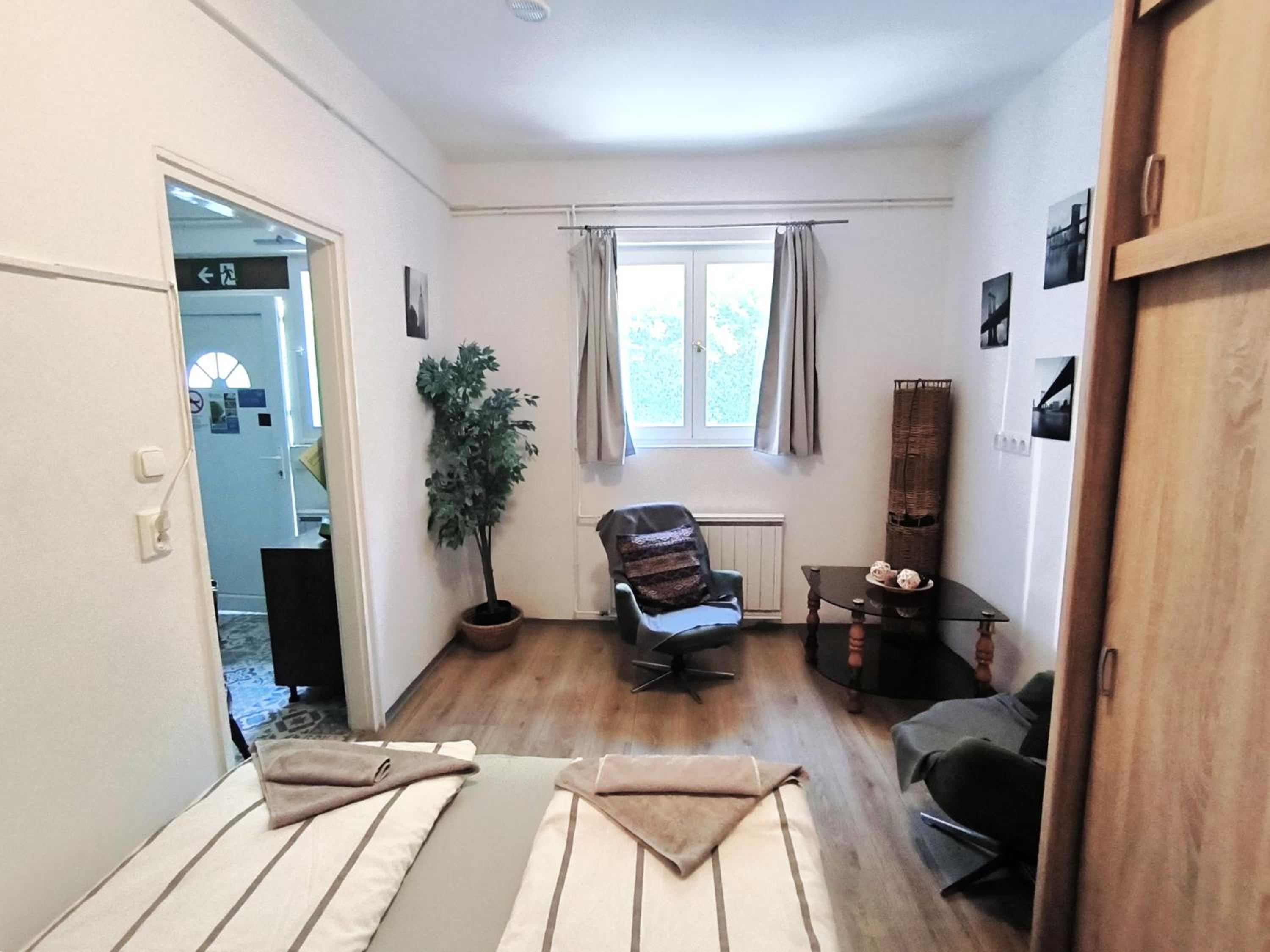 Deluxe Apartment - Photo 5