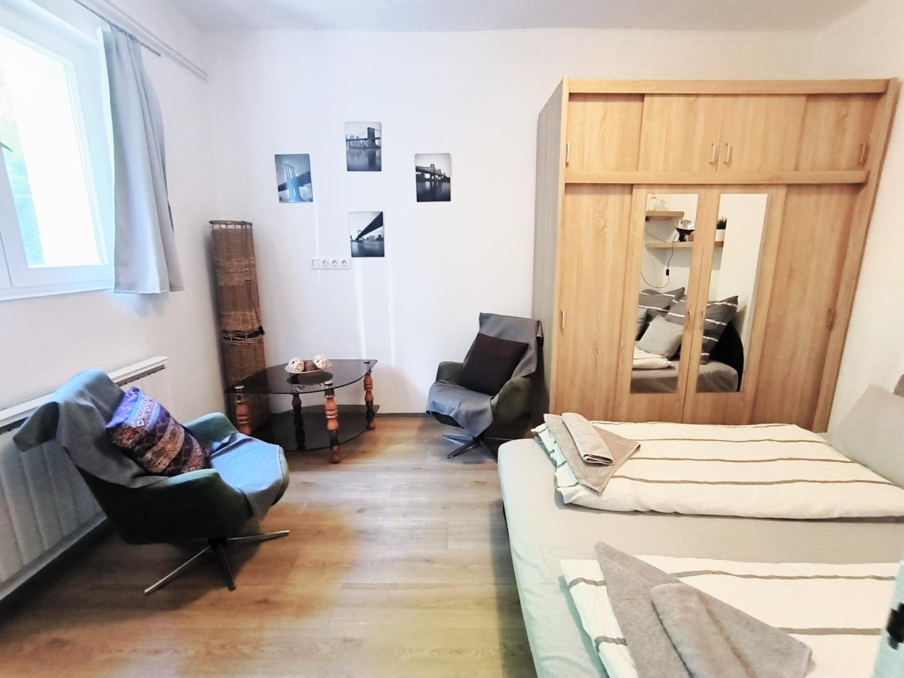 Deluxe Apartment - Photo 3