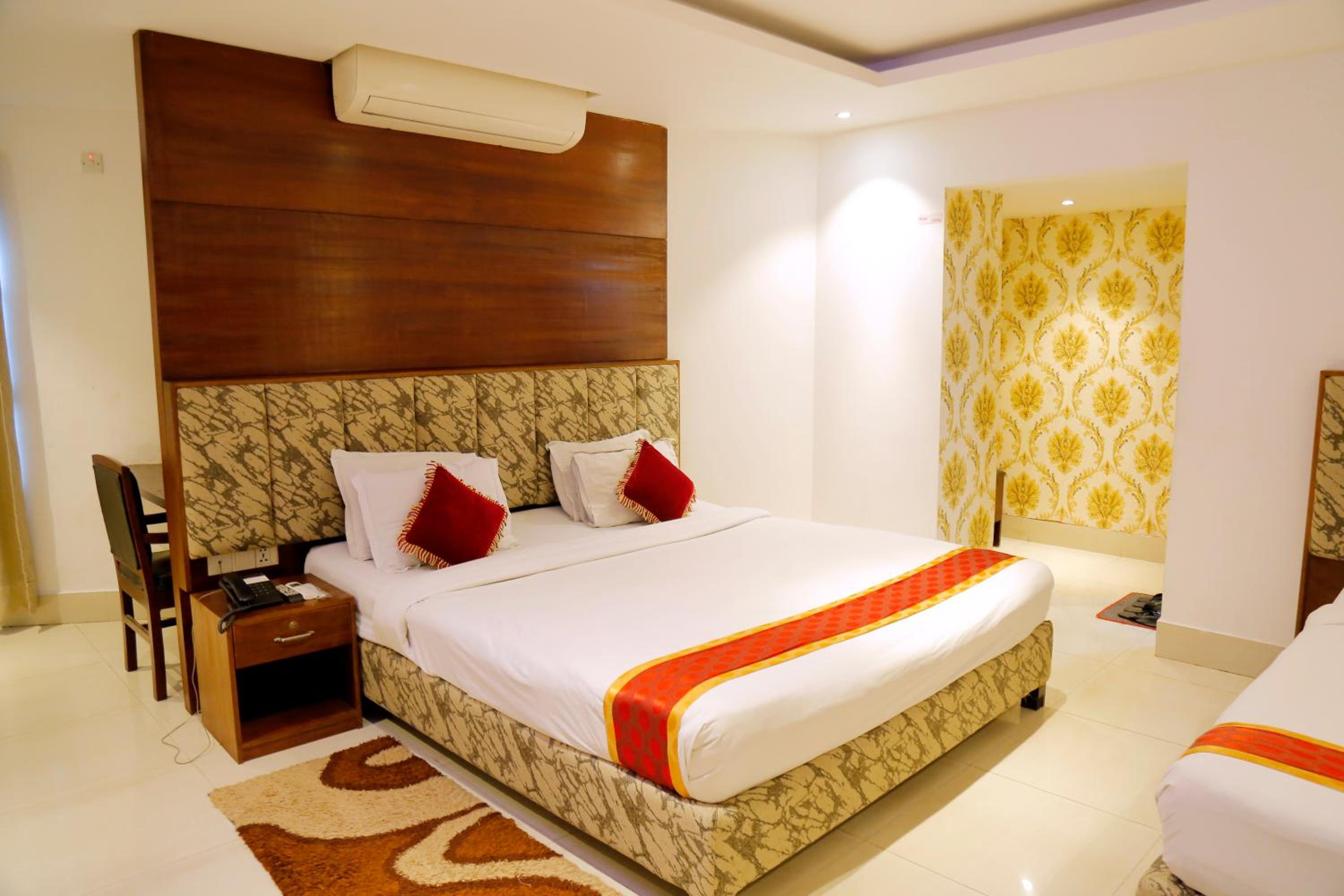Deluxe Quadruple Room photo 3