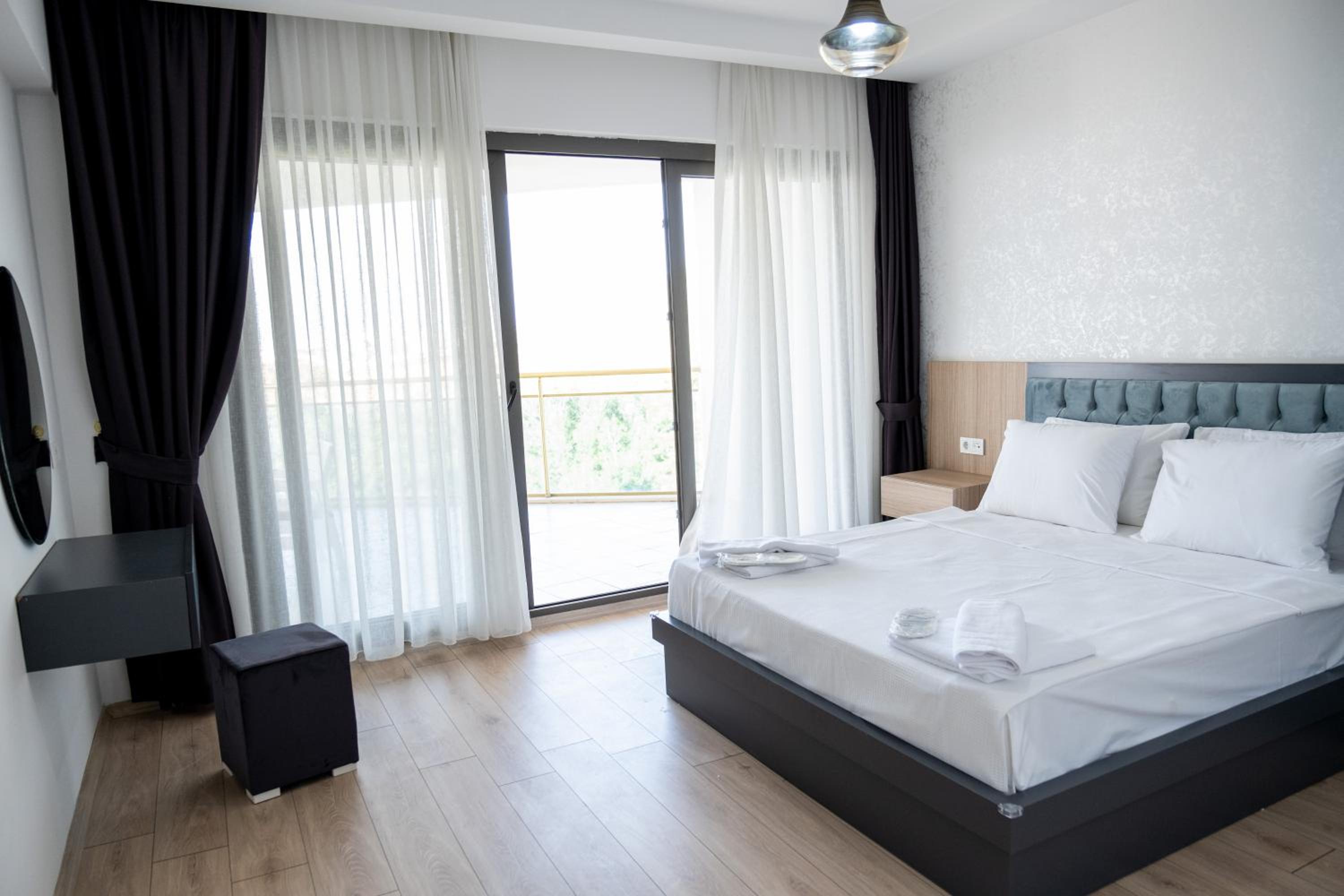 Junior Suite with Terrace