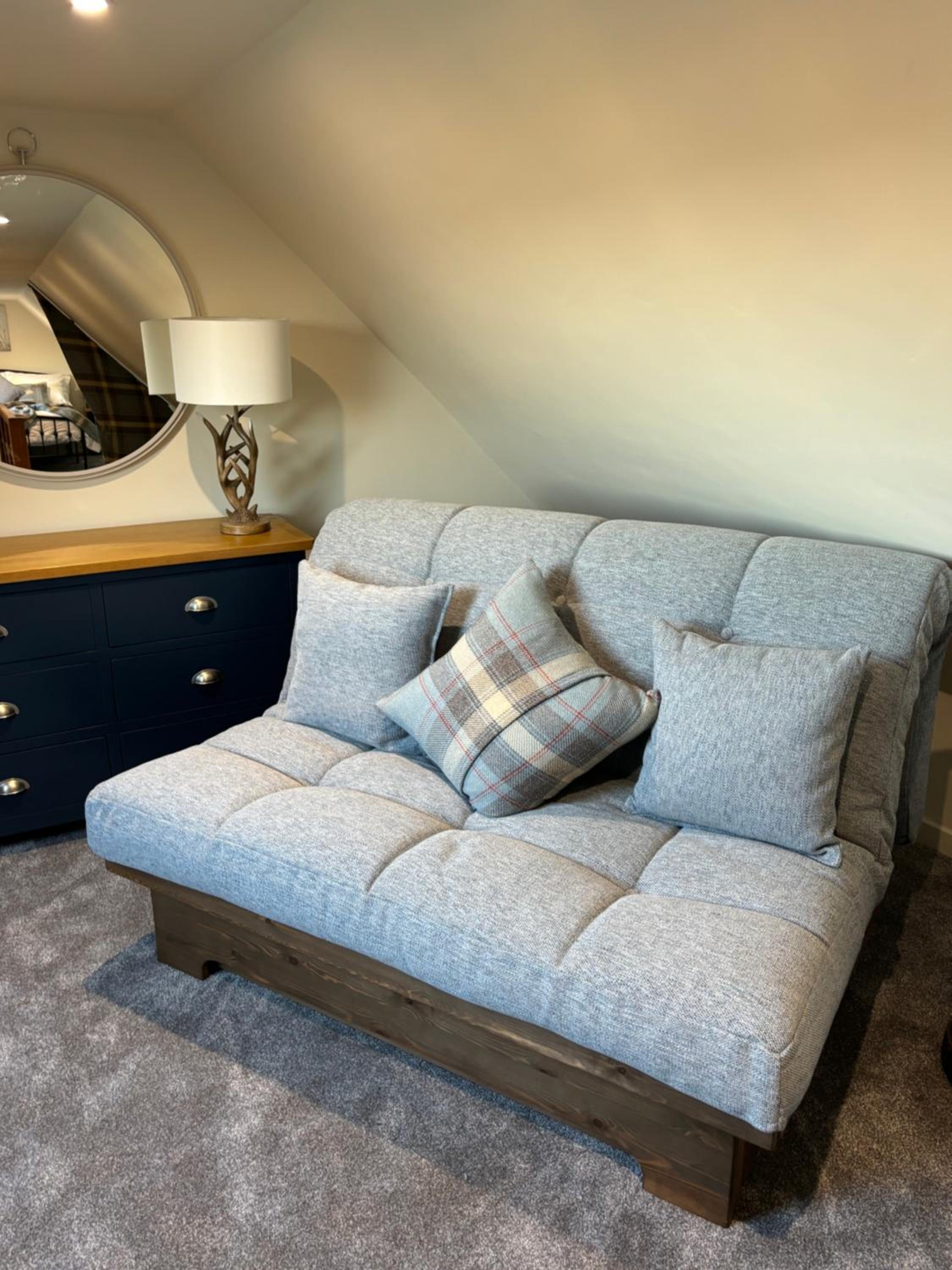 One-Bedroom House photo 1