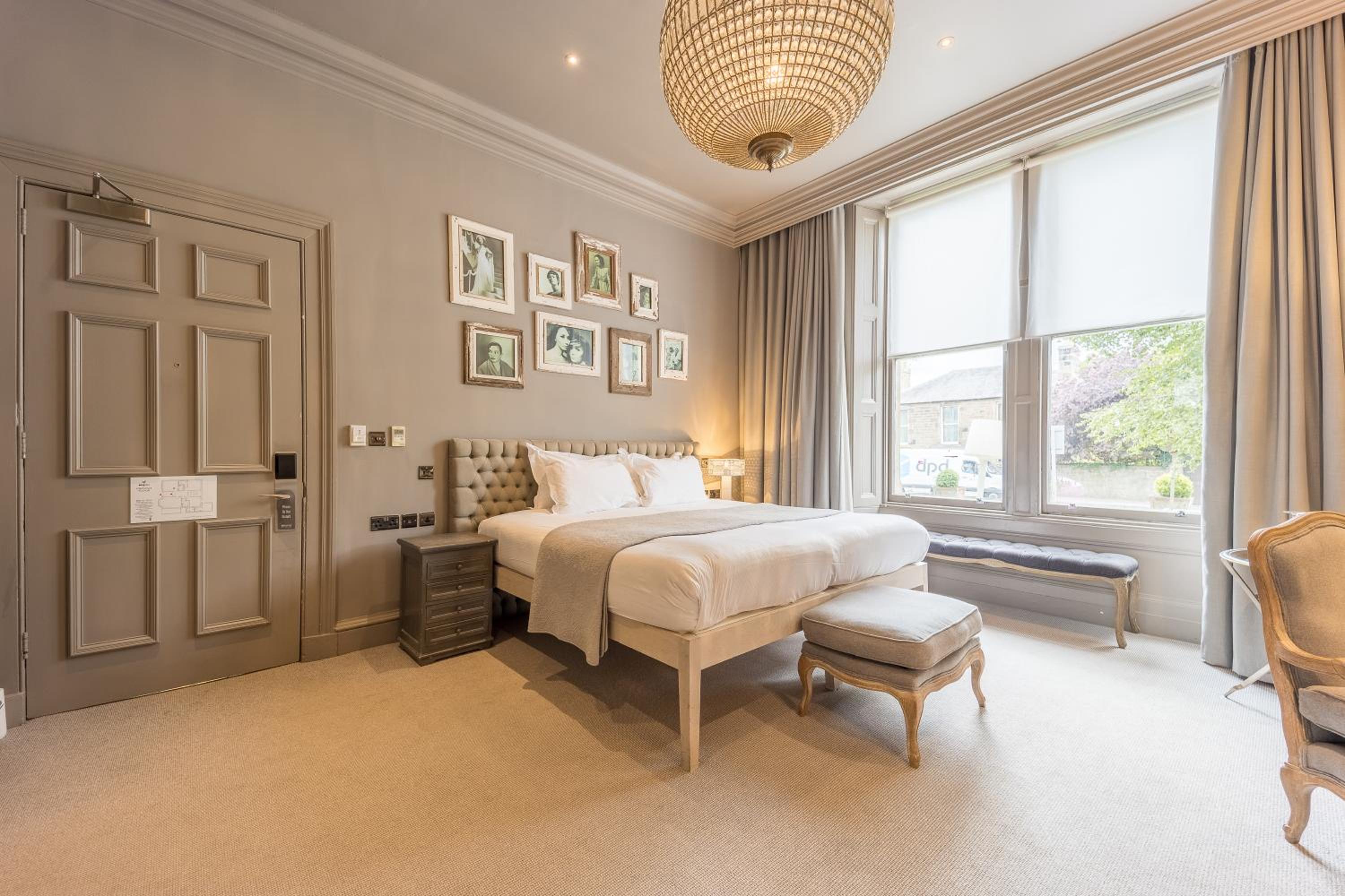 Luxe Double or Twin Room - Photo 9