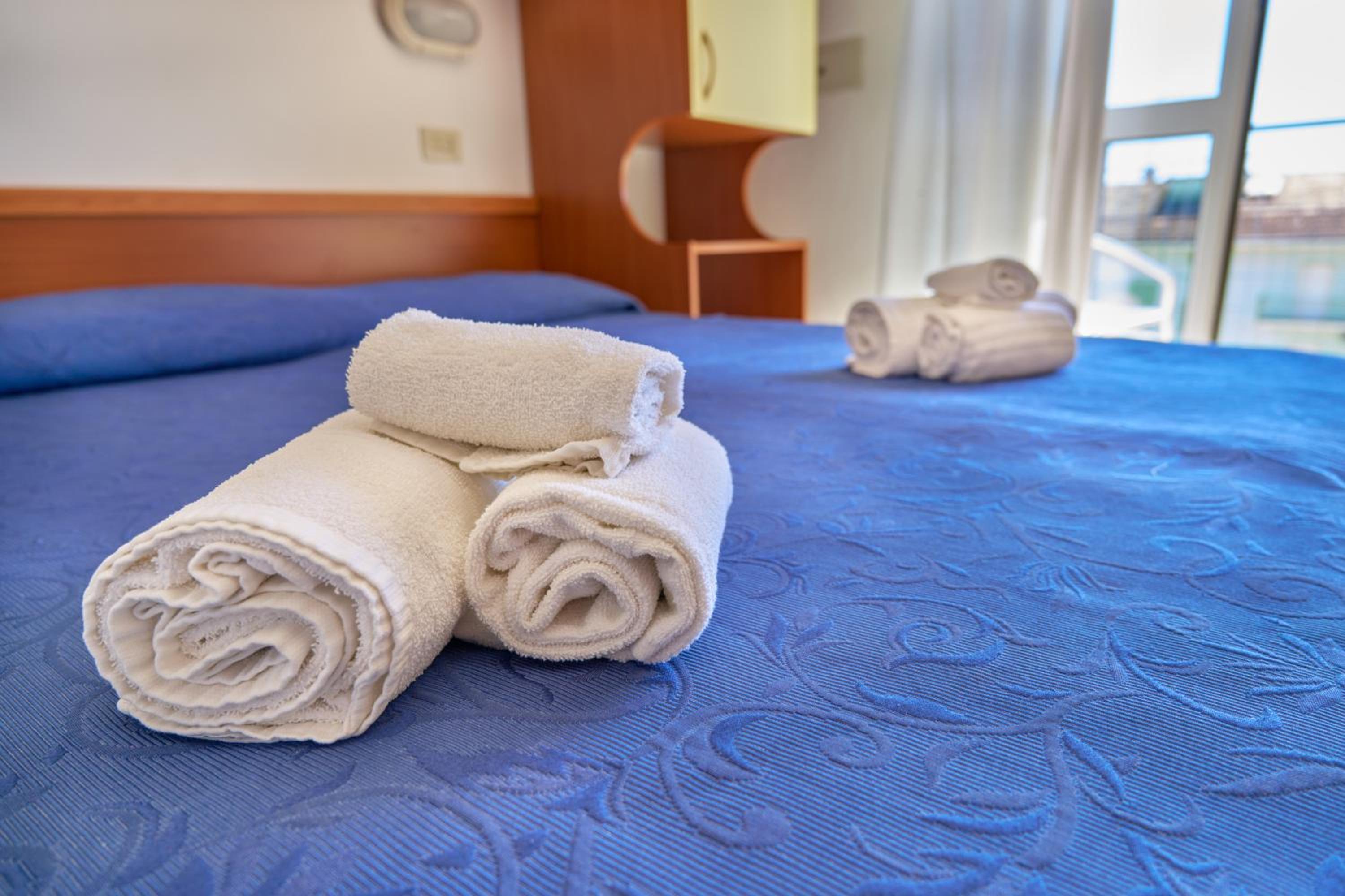 Triple Room With Private Bathroom photo 1