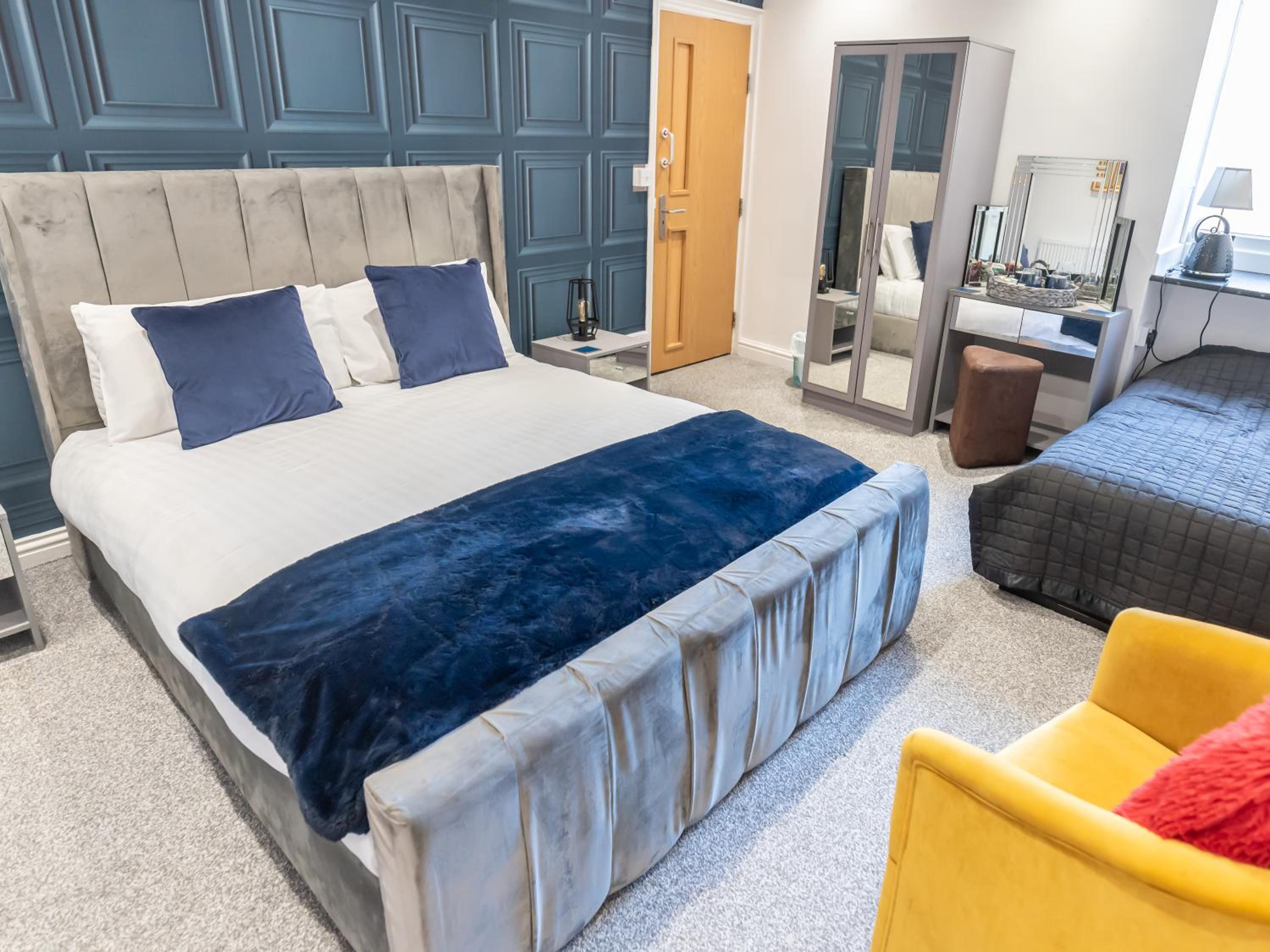 Deluxe King Room
