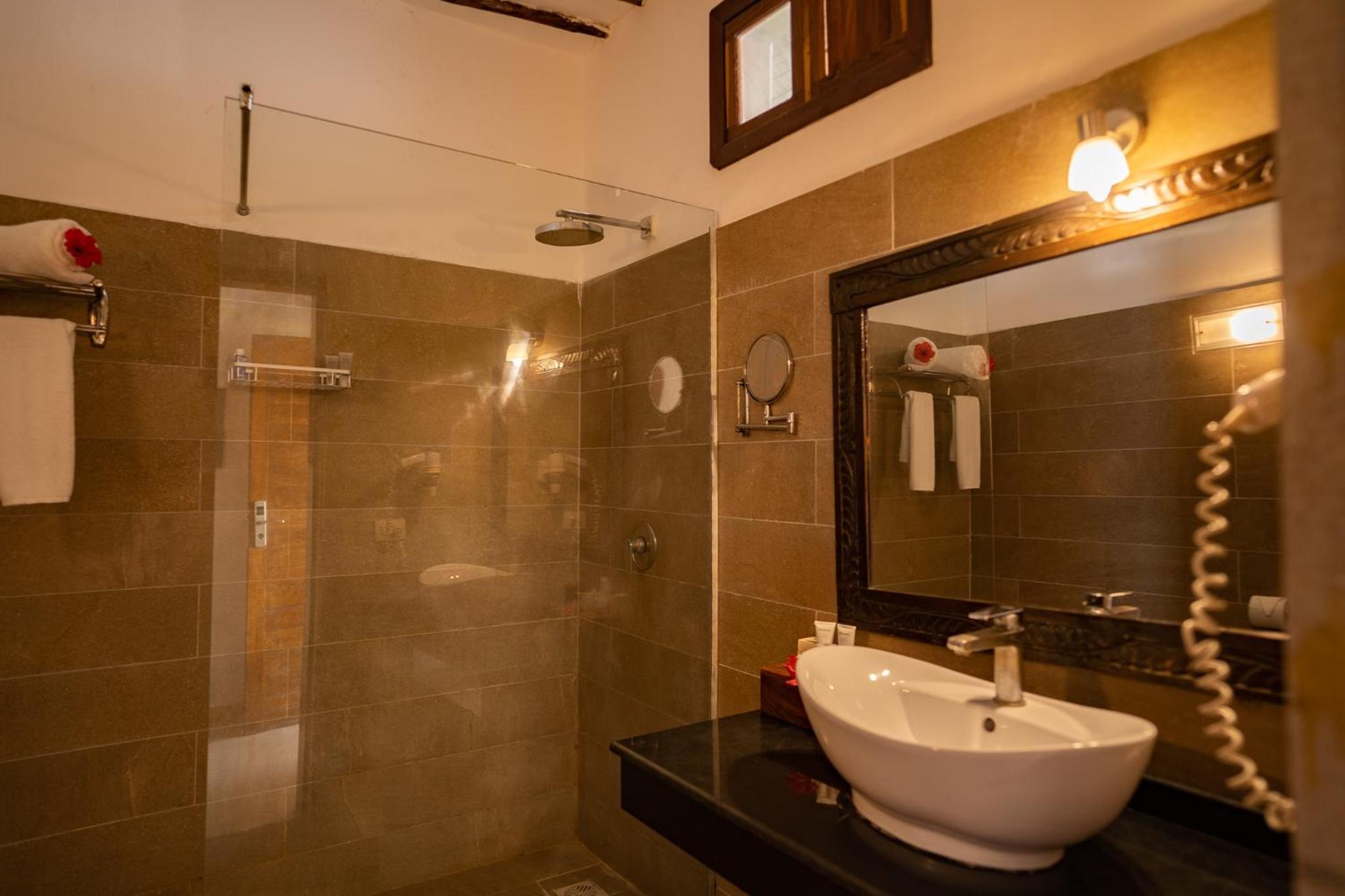 Deluxe Double Room photo 2