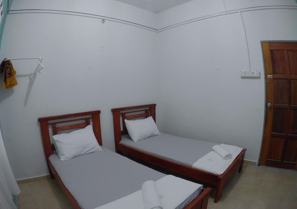 Deluxe Twin Room photo 2