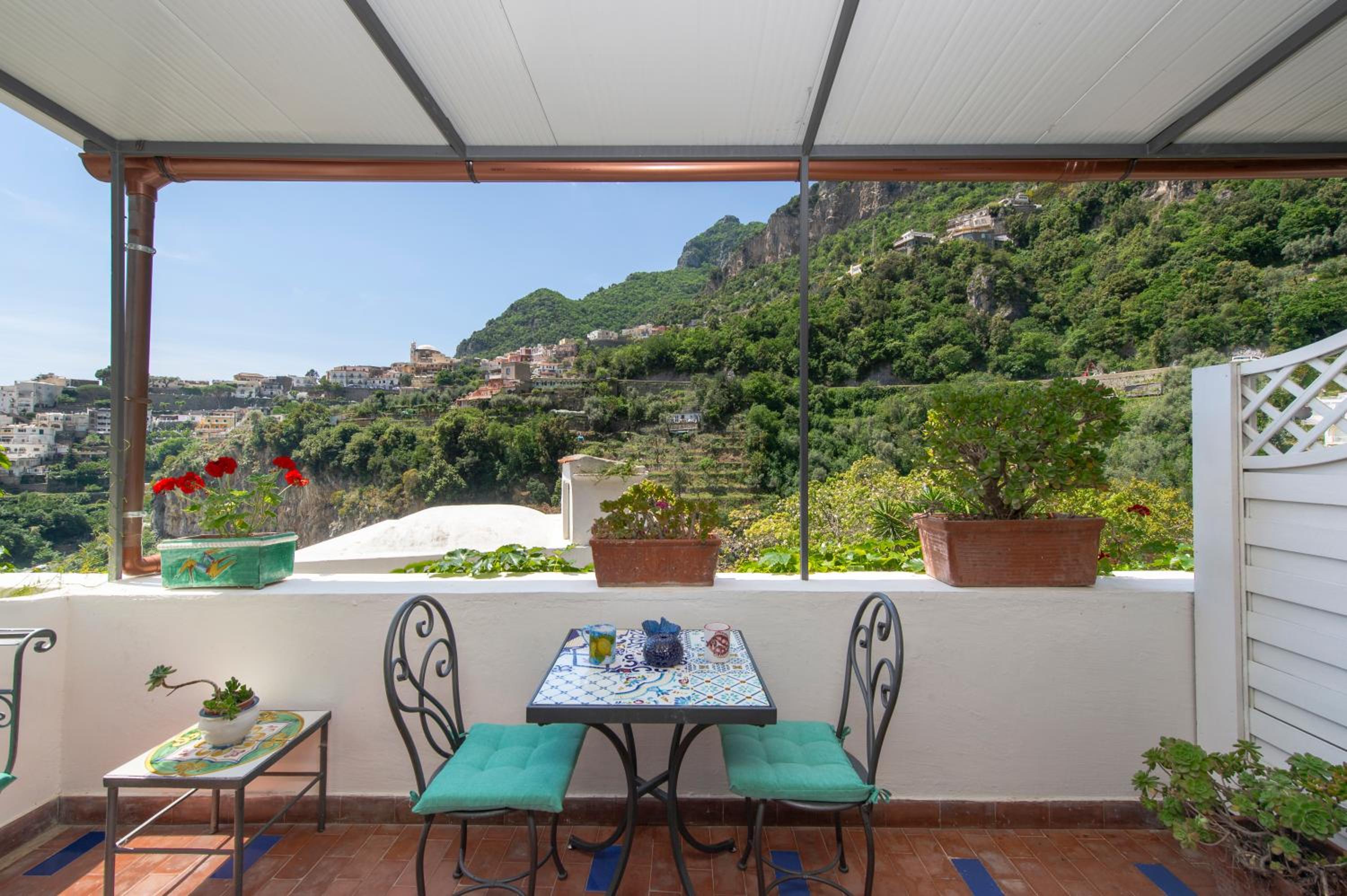 Studio Apartment with Sea View - Photo 10