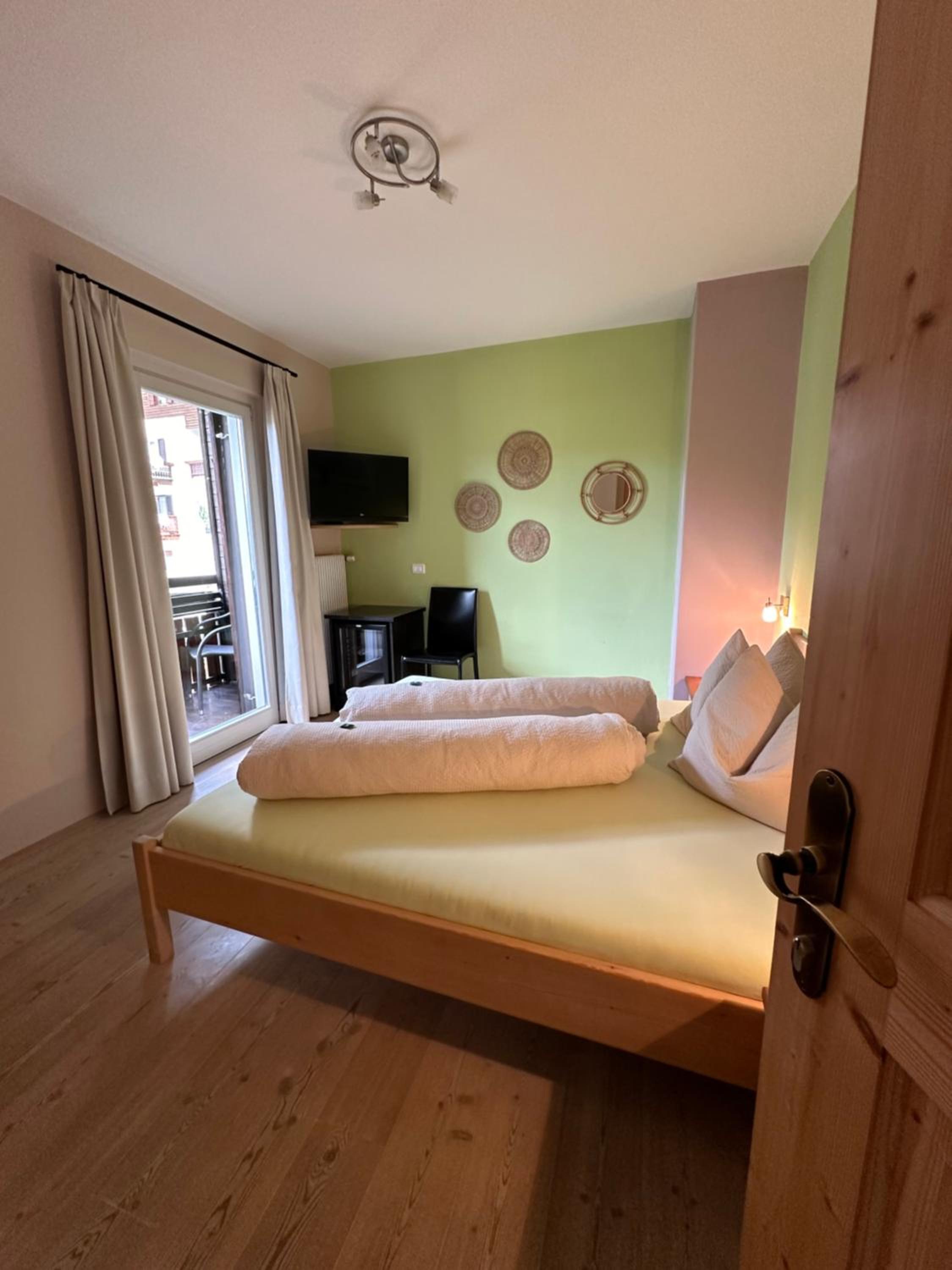 Double Room with Shower photo 1