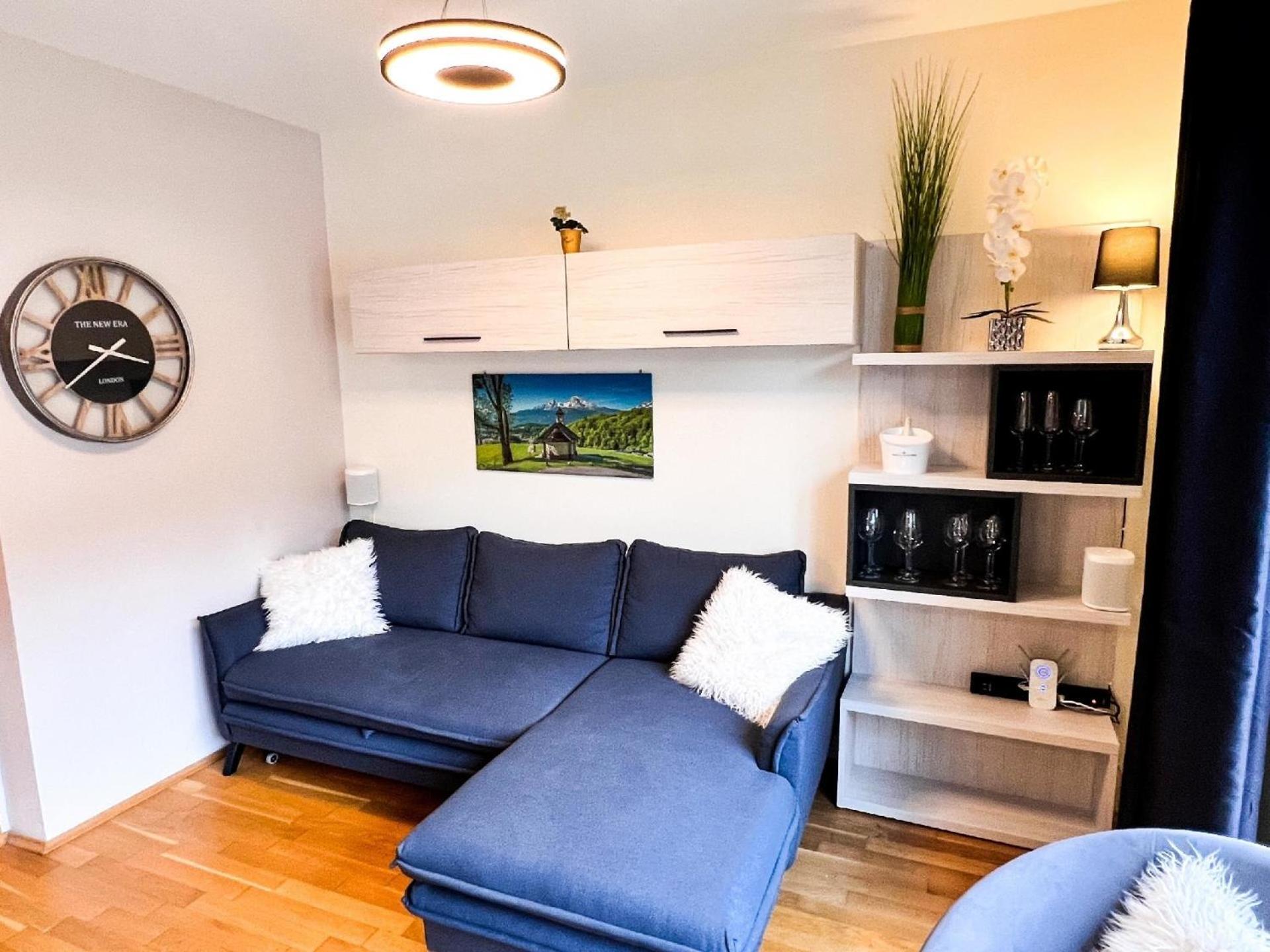 Apartment photo 1