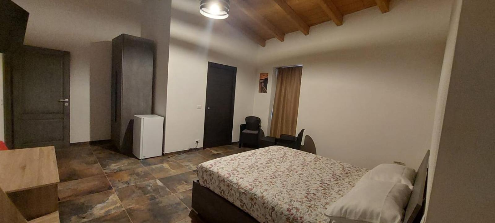 Large Double or Twin Room
