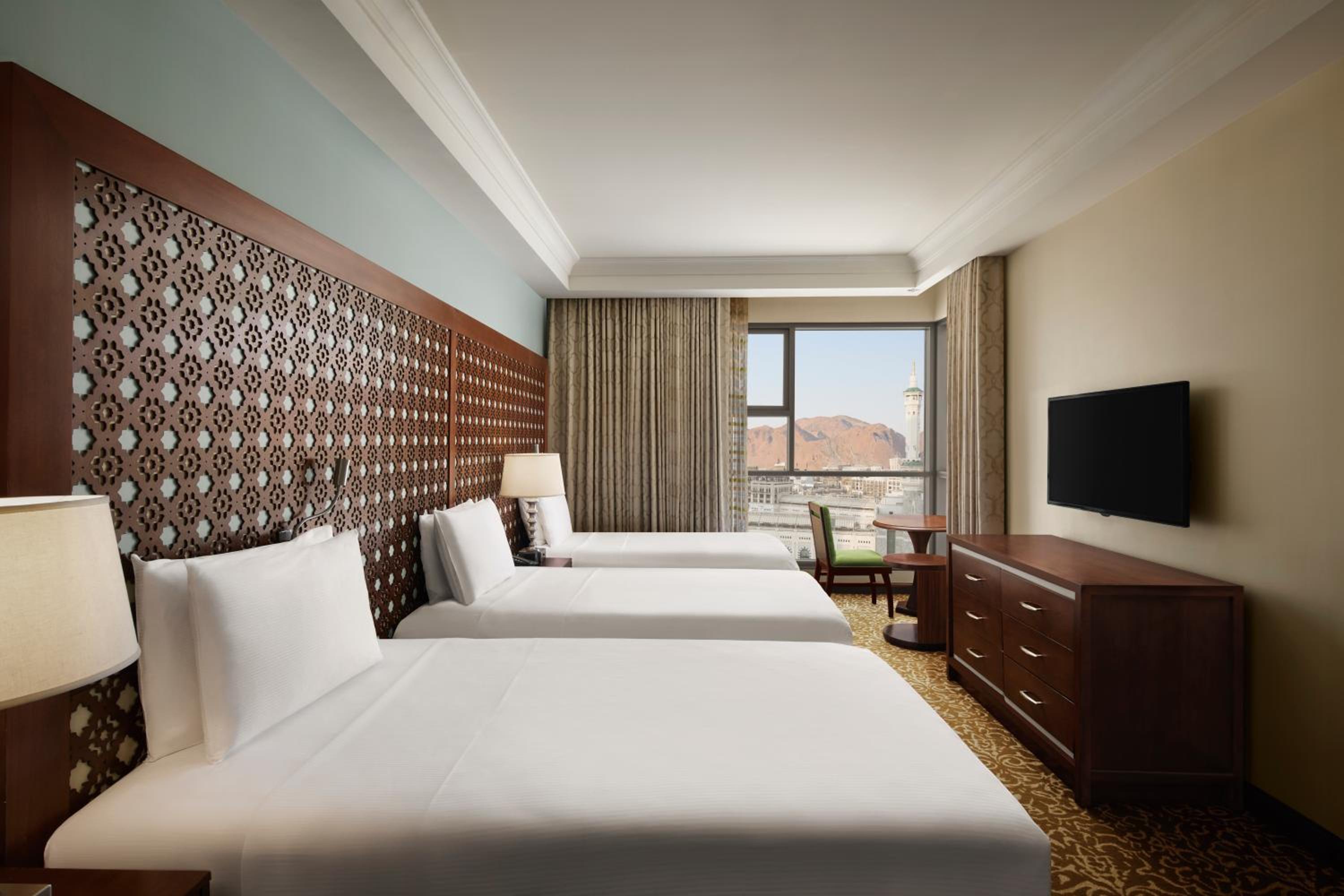 Triple Room With Partial View