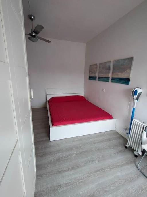 Two-Bedroom Apartment photo 2