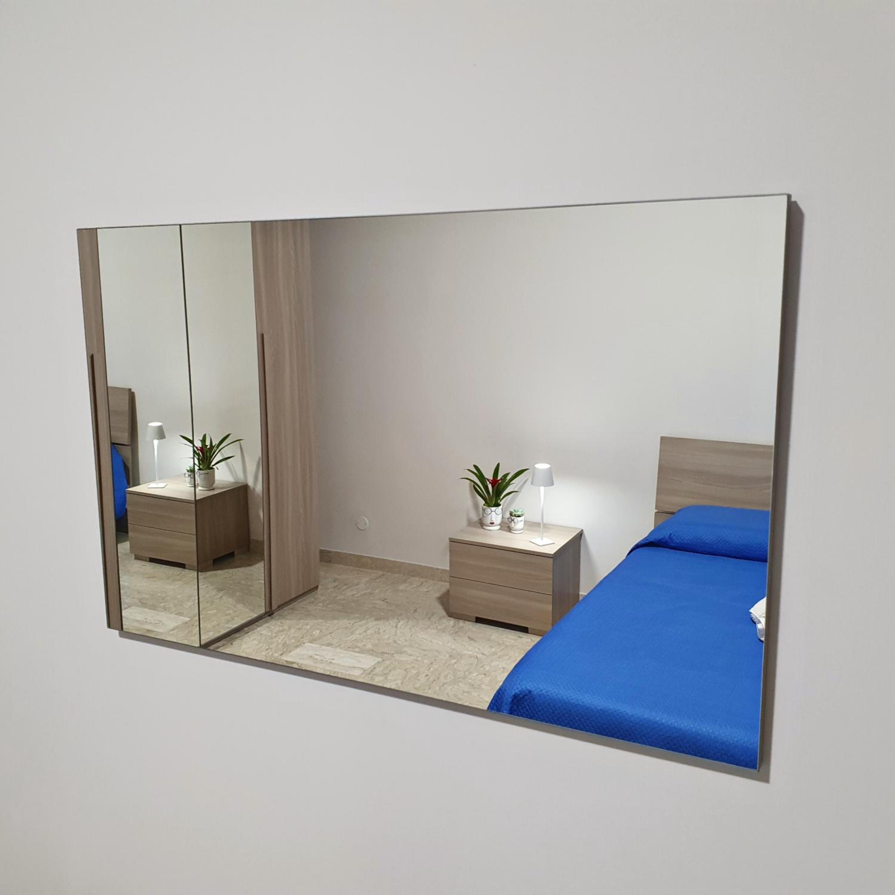 Three-Bedroom Apartment with Balcony photo 1