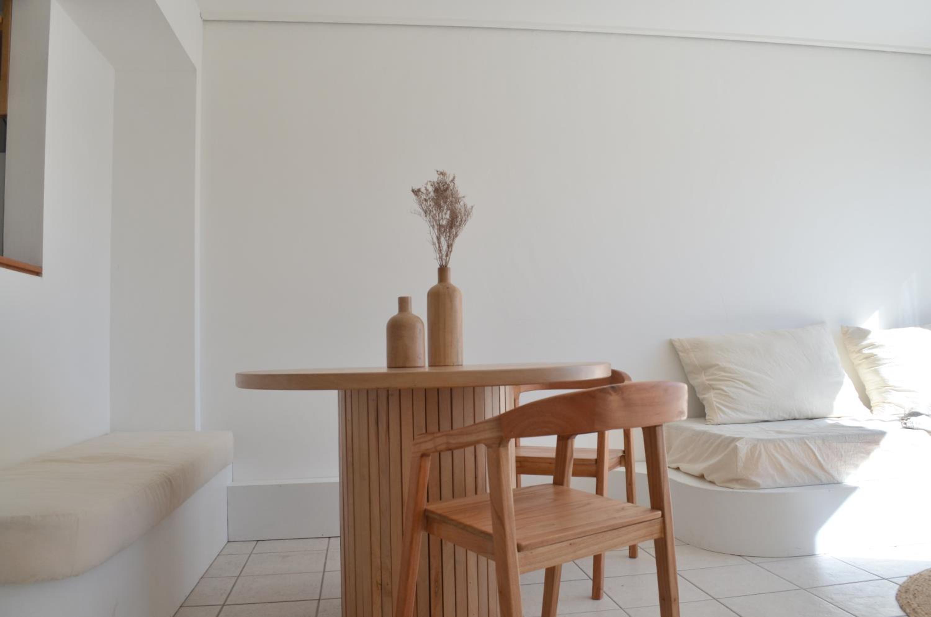 One-Bedroom Apartment photo 3