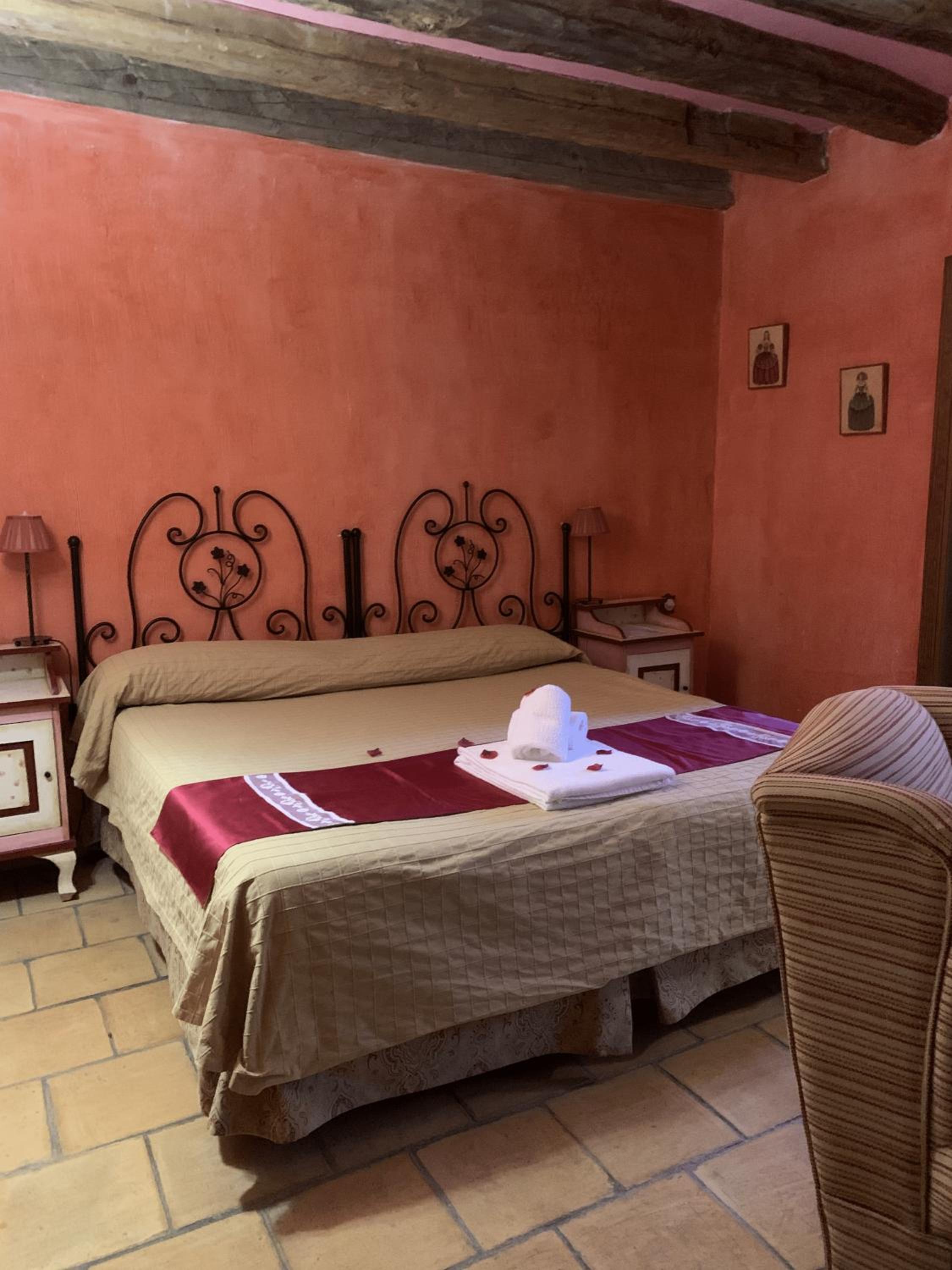 Standard double room with hydromassage cabin - Photo 3