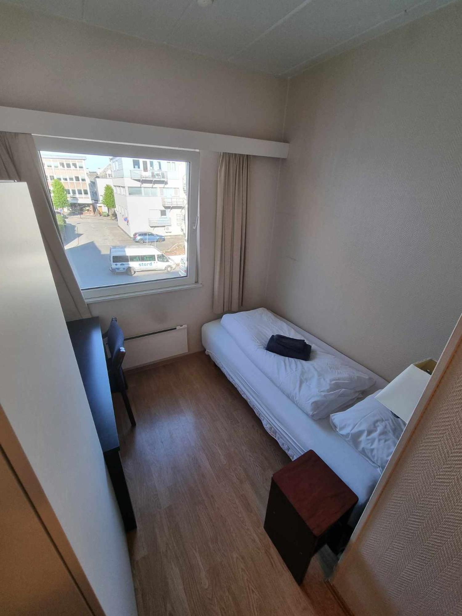 Single Room with Private Bathroom