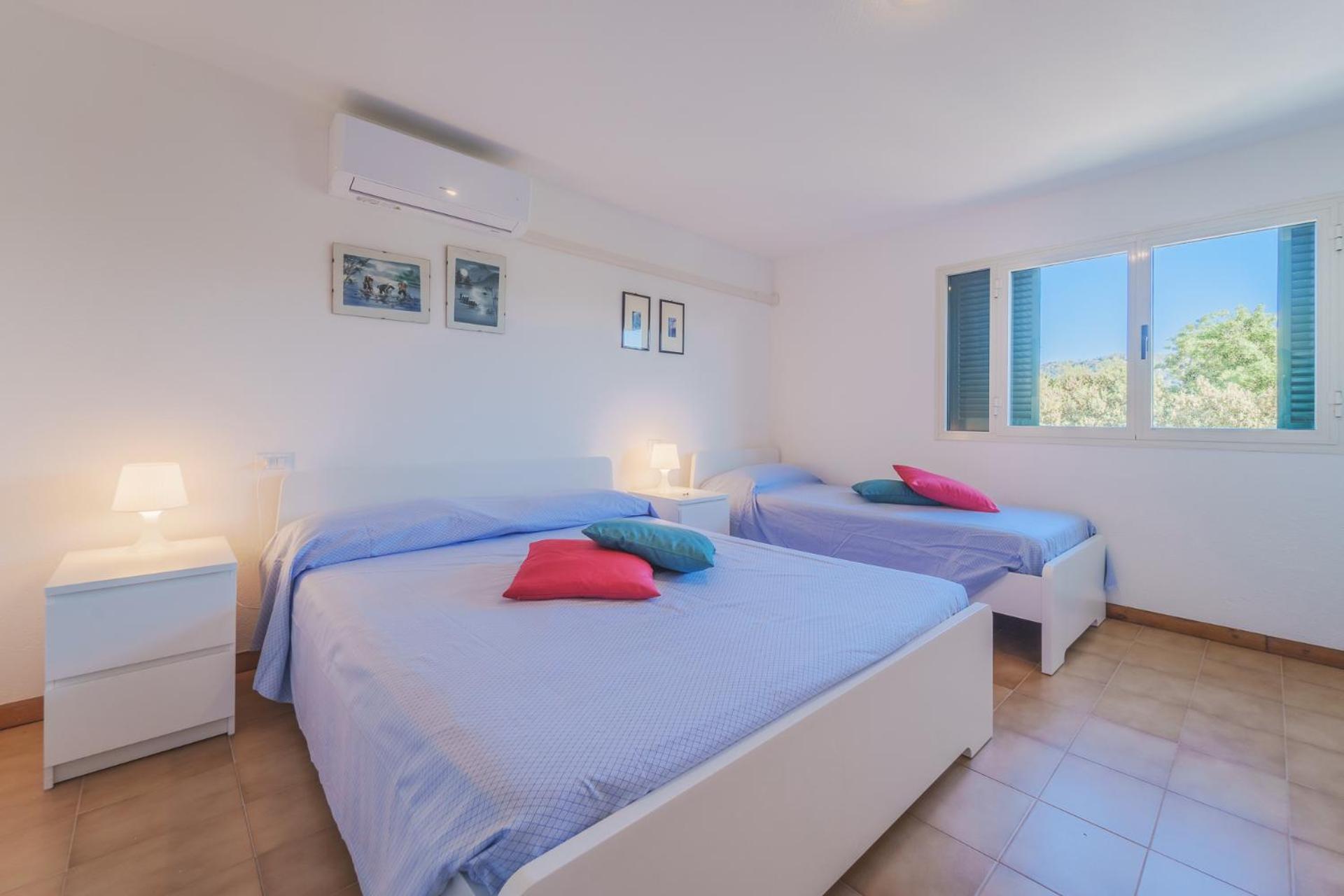 Villa - Beach Front