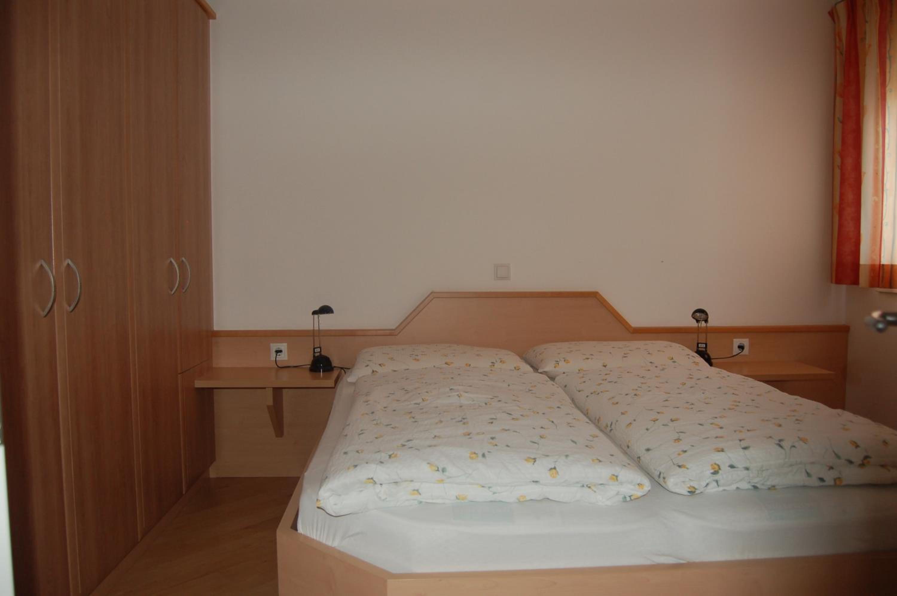 One-Bedroom Apartment with Garden View