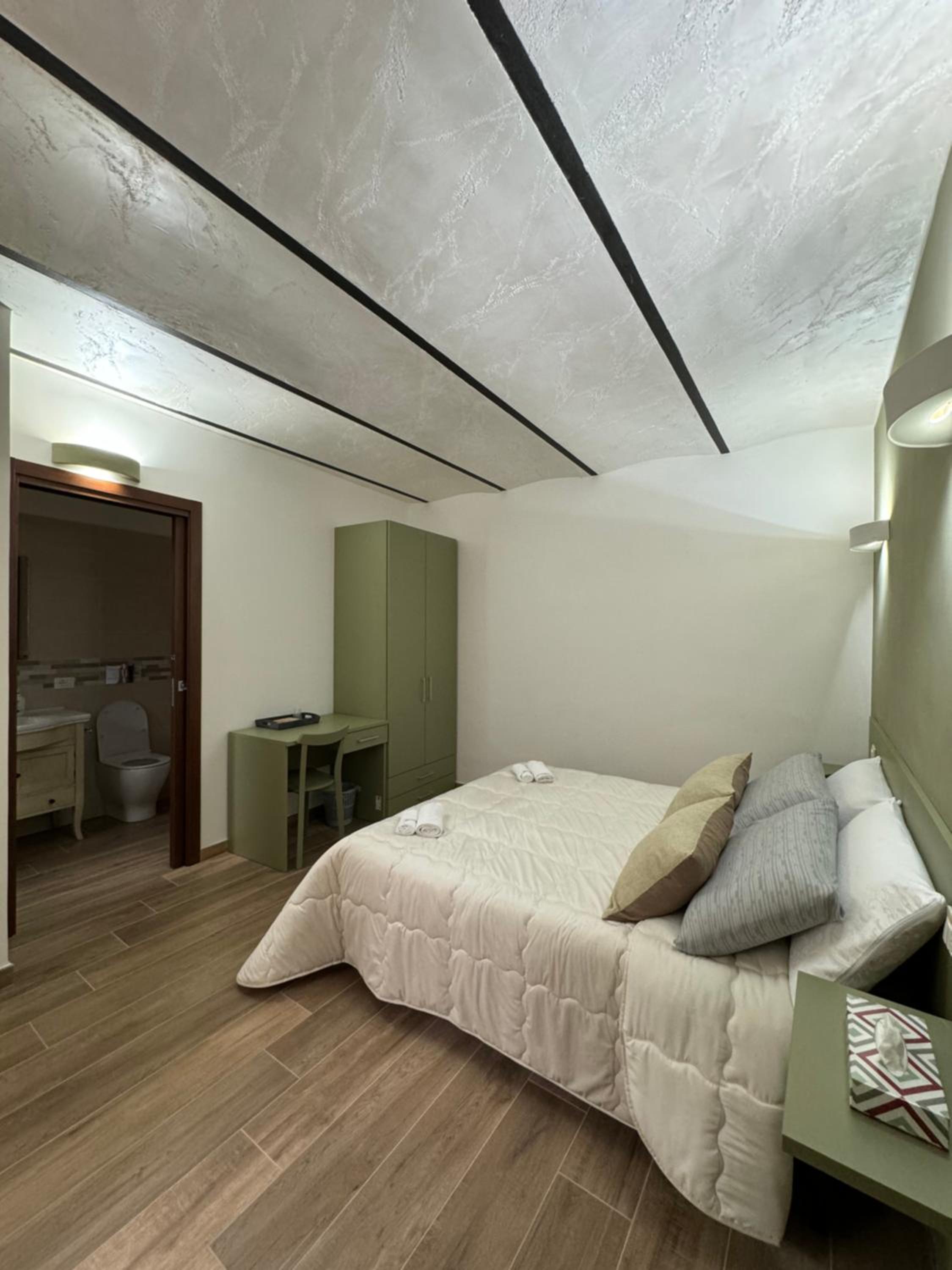 Double Room with Private Bathroom photo 1