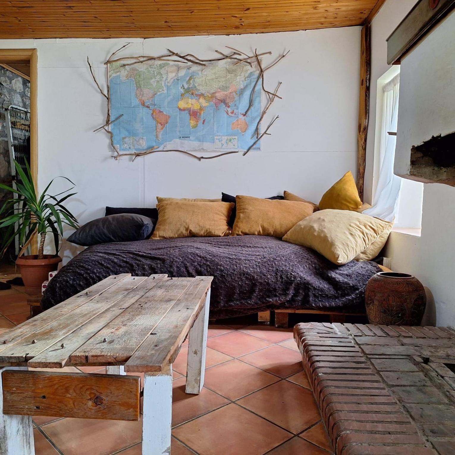 4-Bed Mixed Dormitory Room photo 1