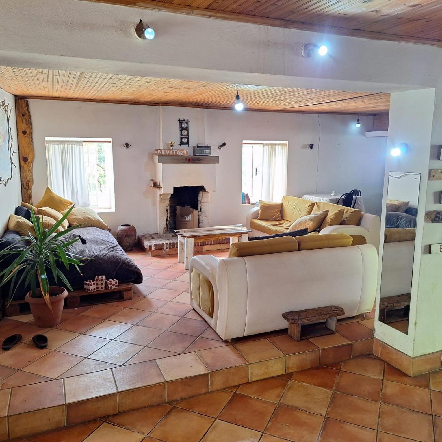 4-Bed Mixed Dormitory Room photo 2